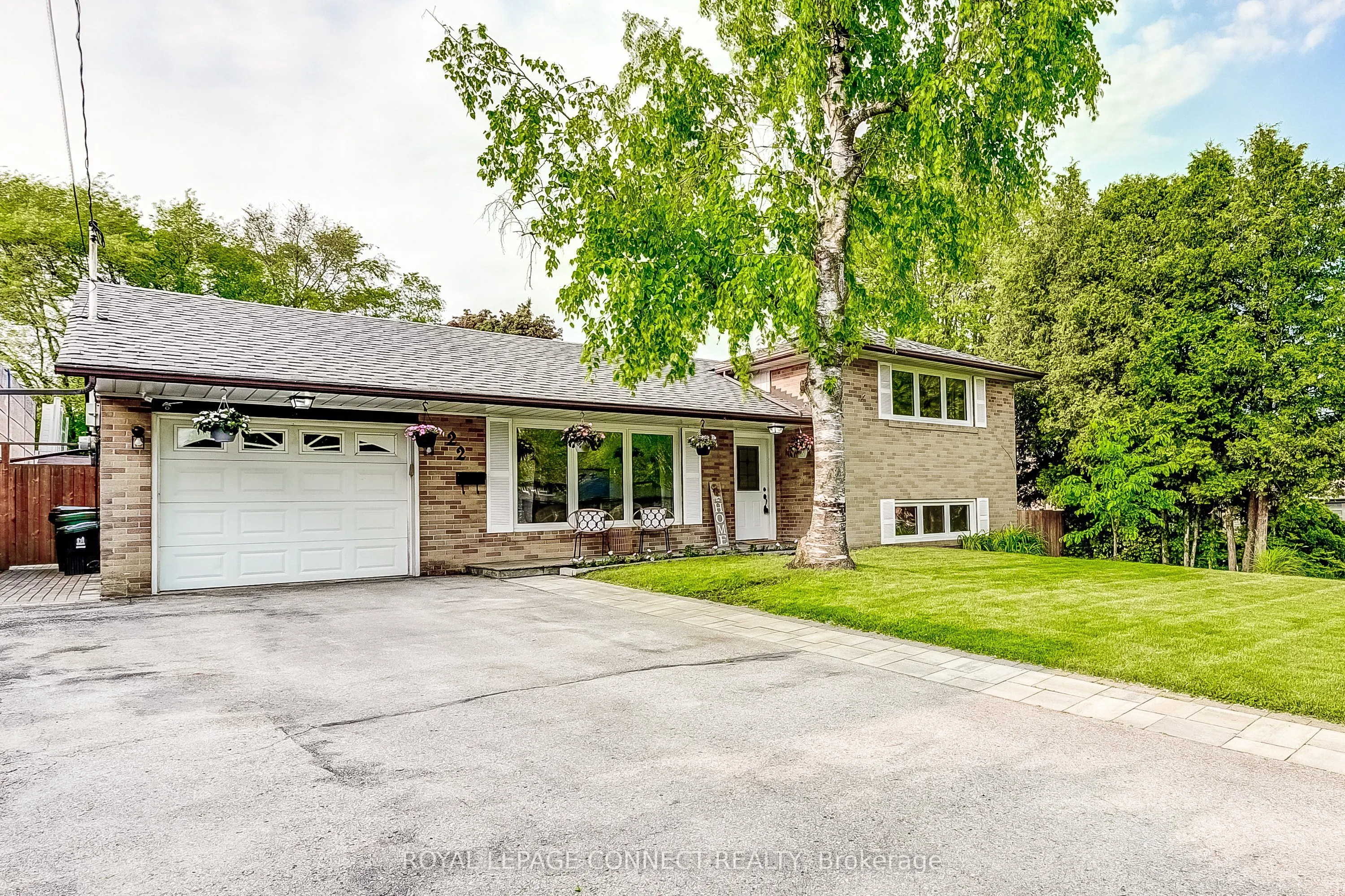 22 Ravine Park Crescent