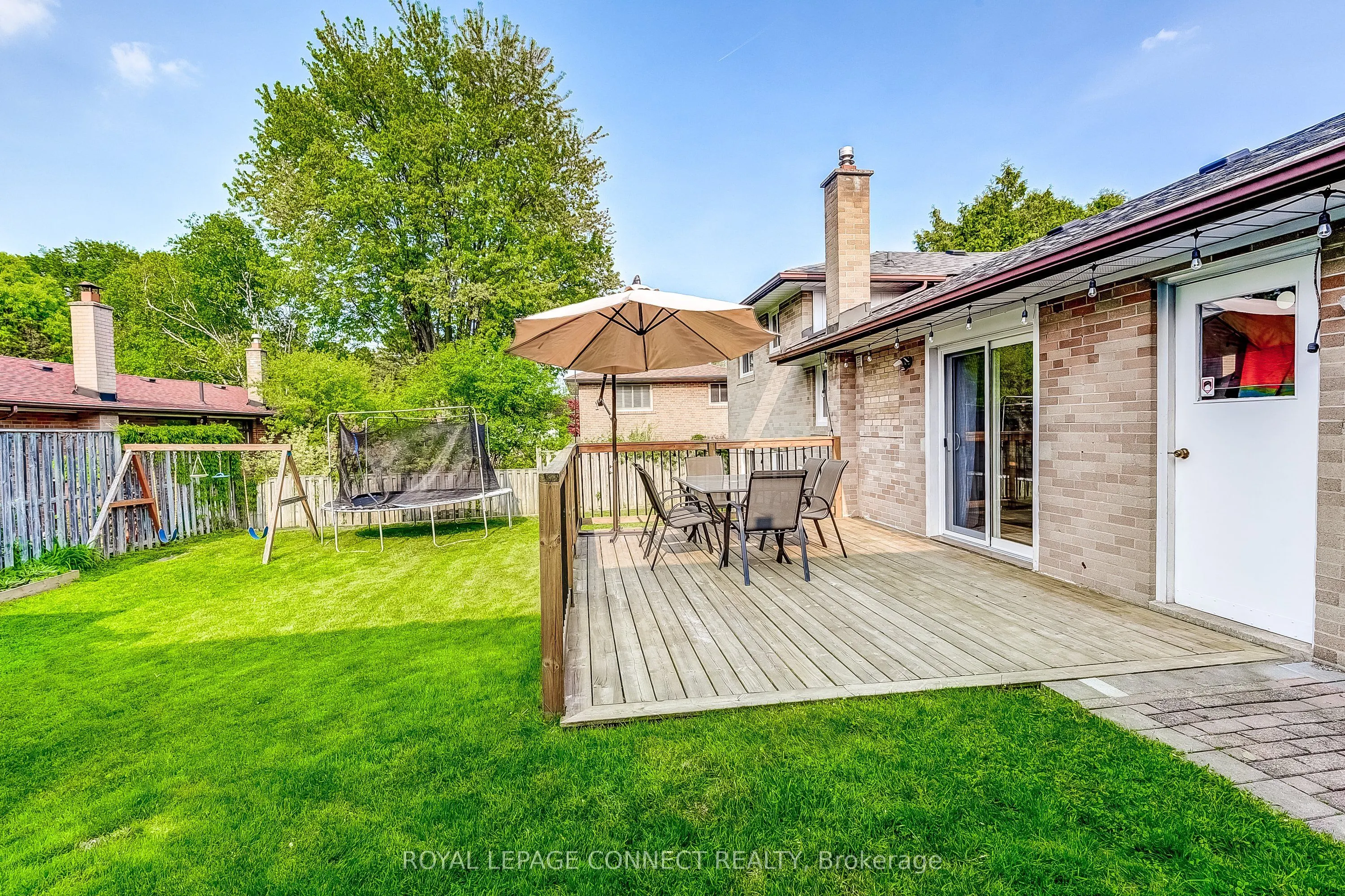 22 Ravine Park Crescent