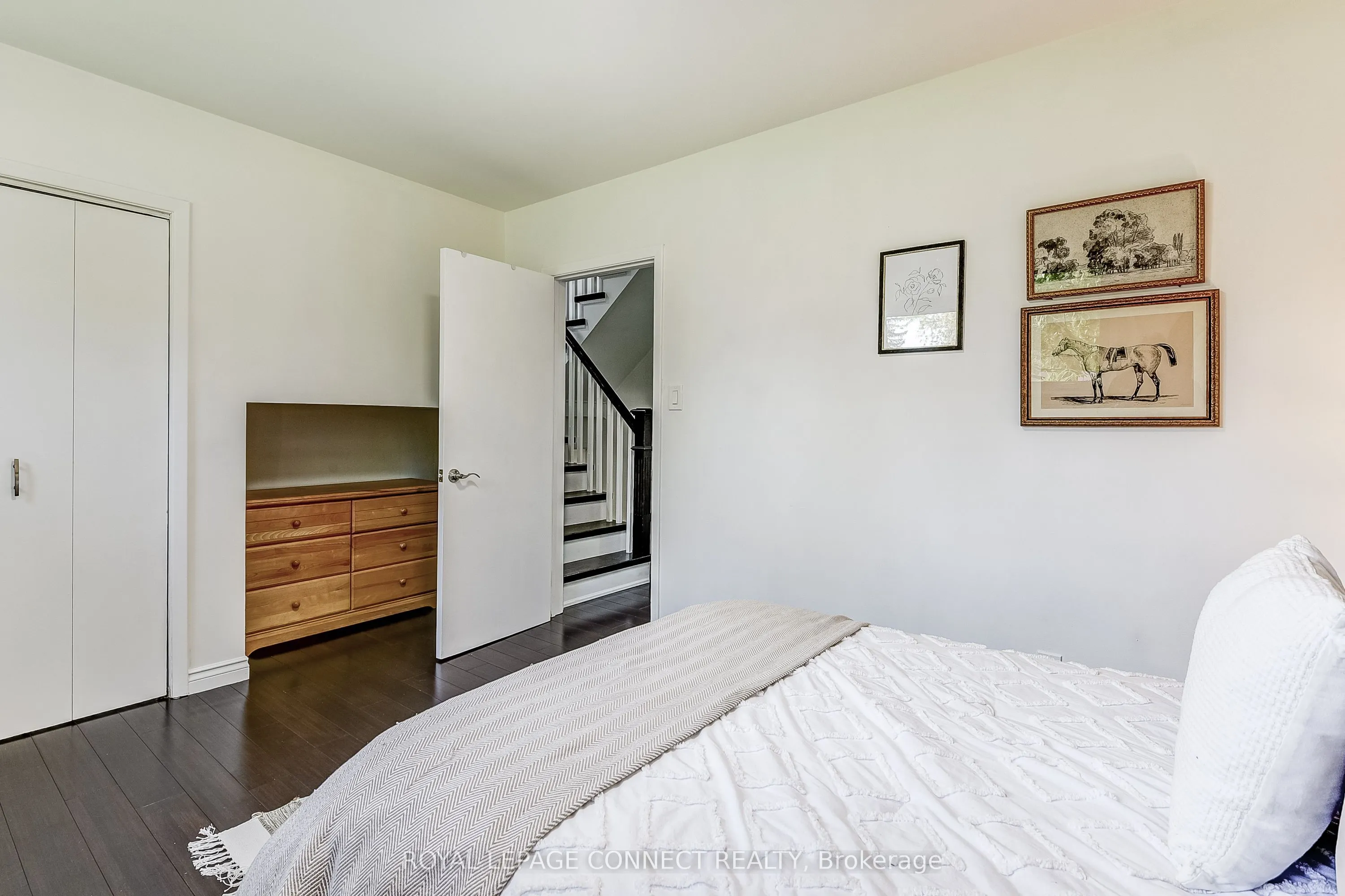 22 Ravine Park Crescent