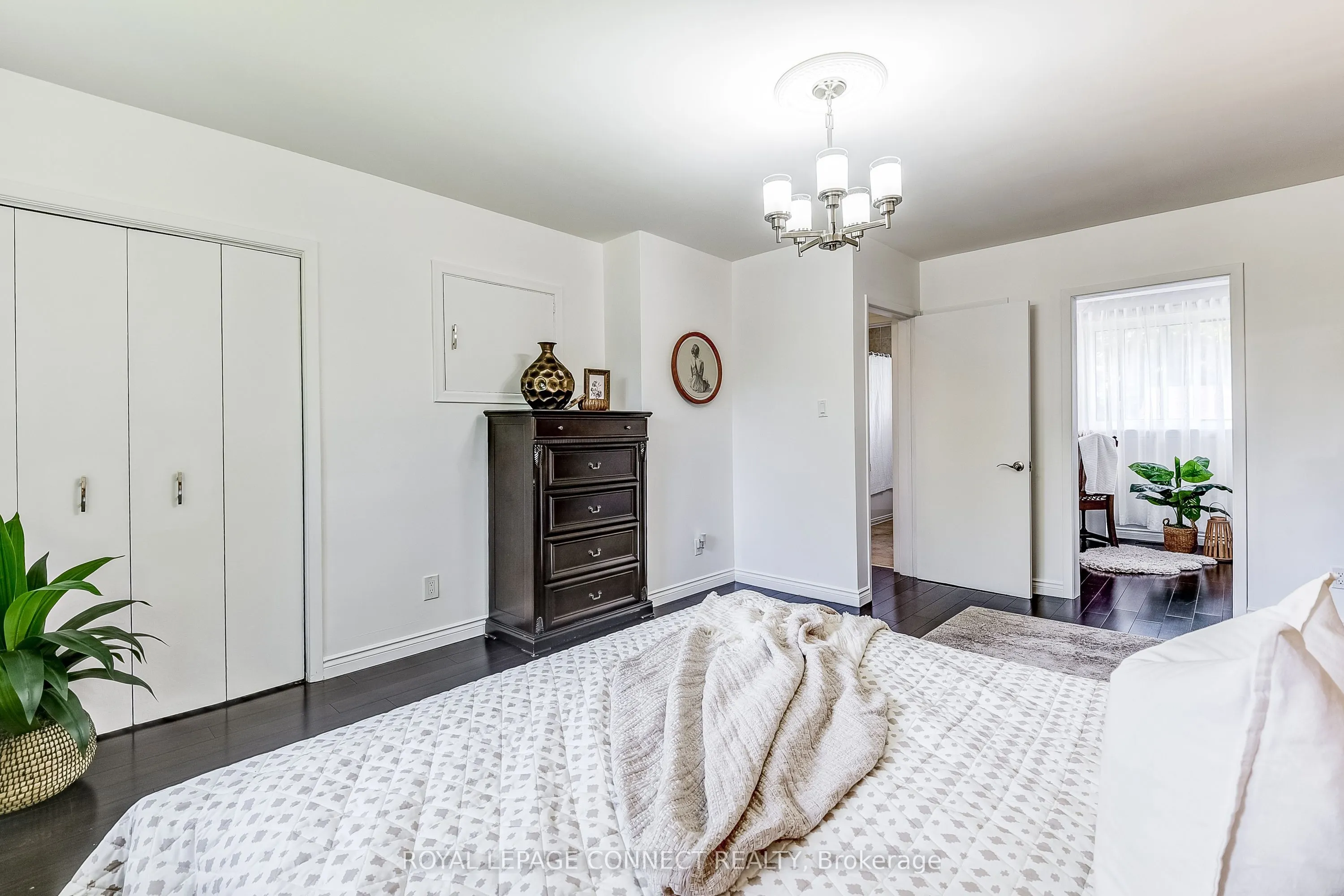22 Ravine Park Crescent