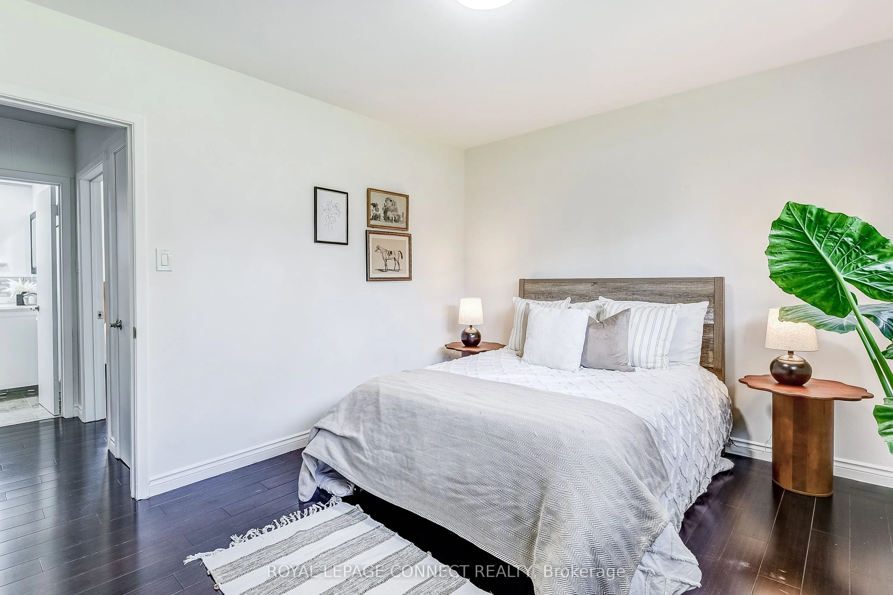 22 Ravine Park Crescent