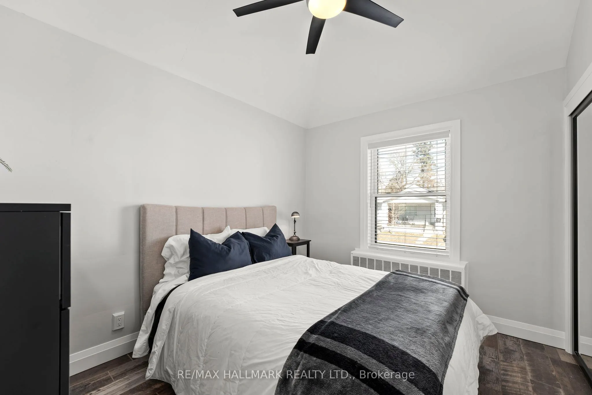 272&276 King Edward Avenue