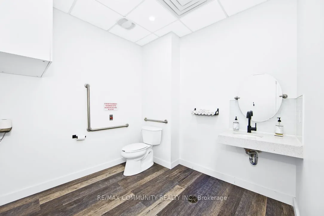 3520 Danforth Avenue, #103