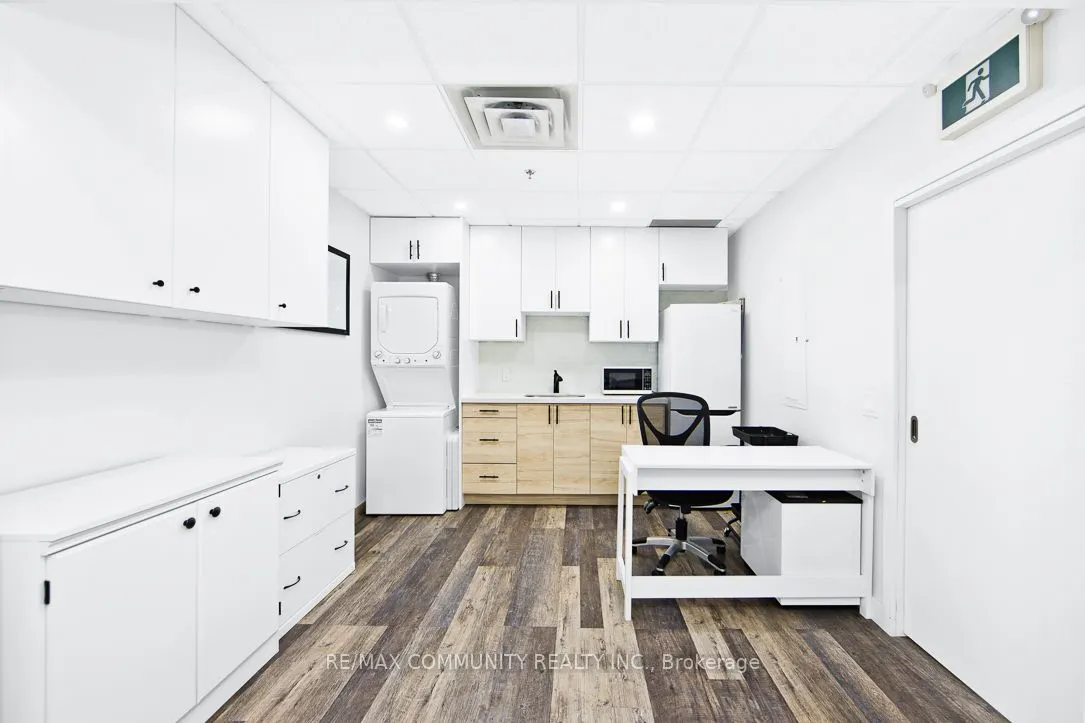 3520 Danforth Avenue, #103
