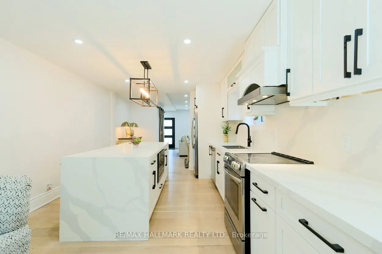 70 Carlaw Avenue