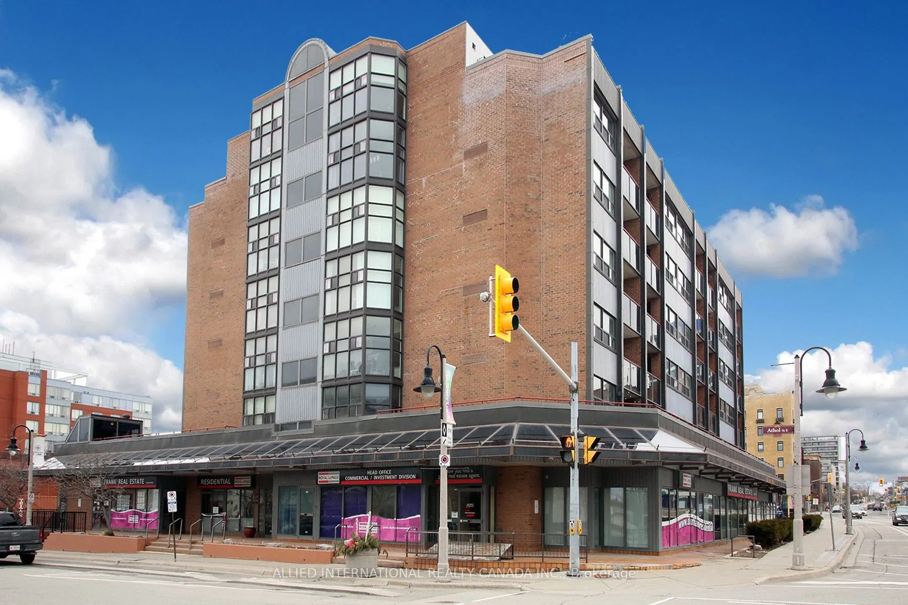 80 Athol Street E, #404