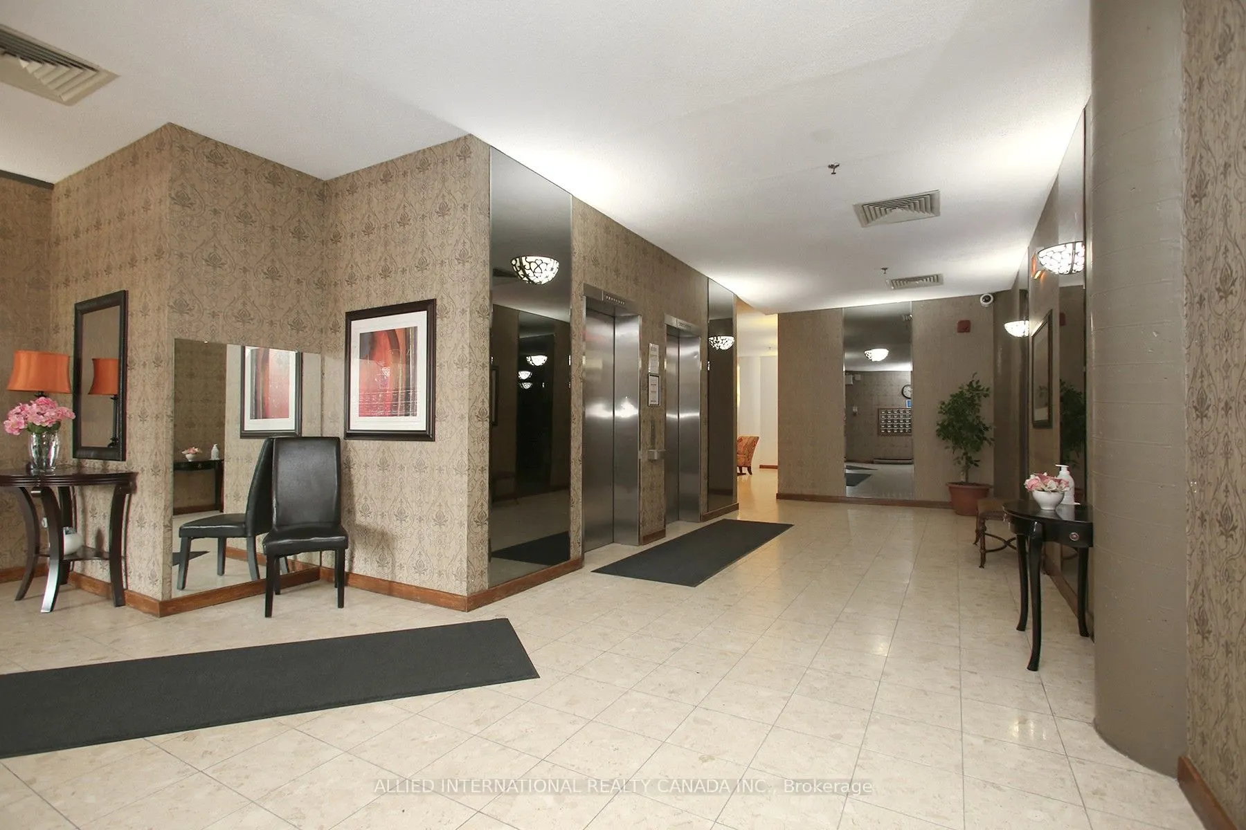 80 Athol Street E, #404