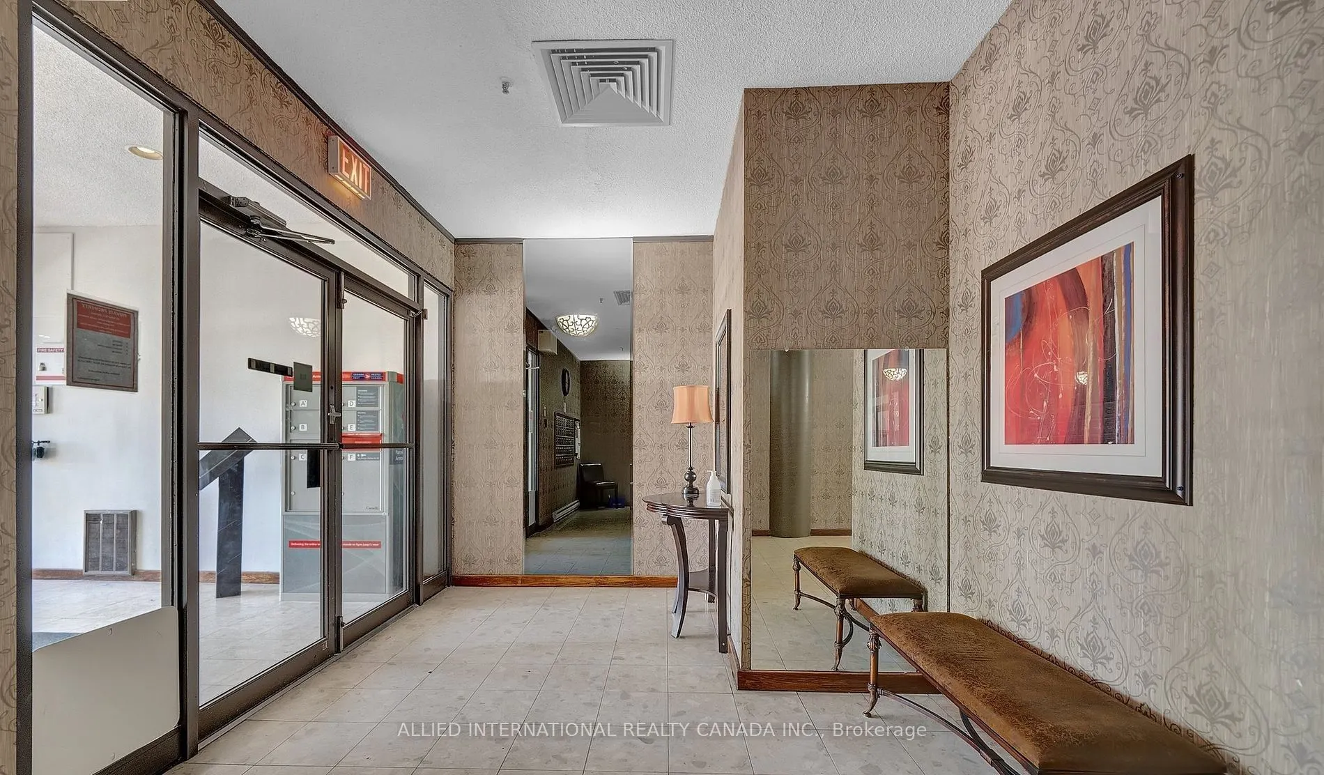 80 Athol Street E, #404