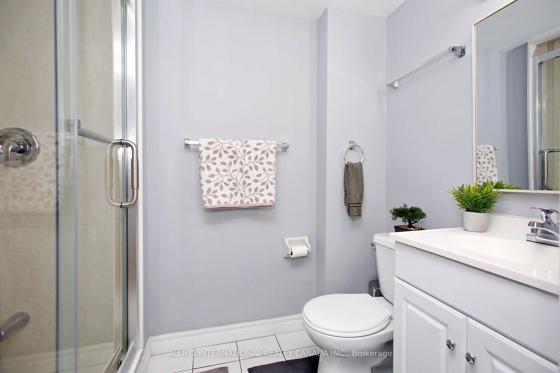 80 Athol Street E, #404