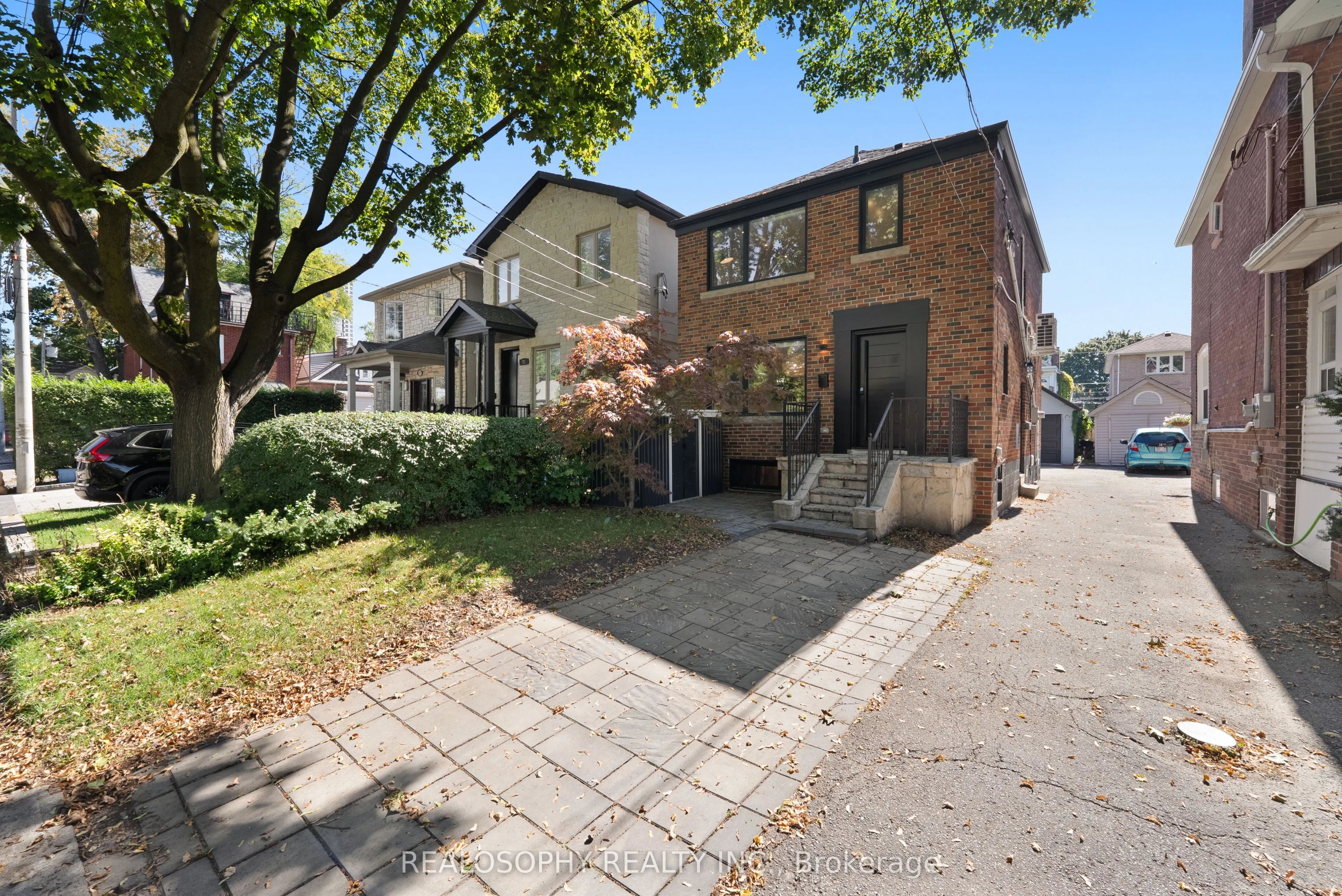 69 Wallington Avenue