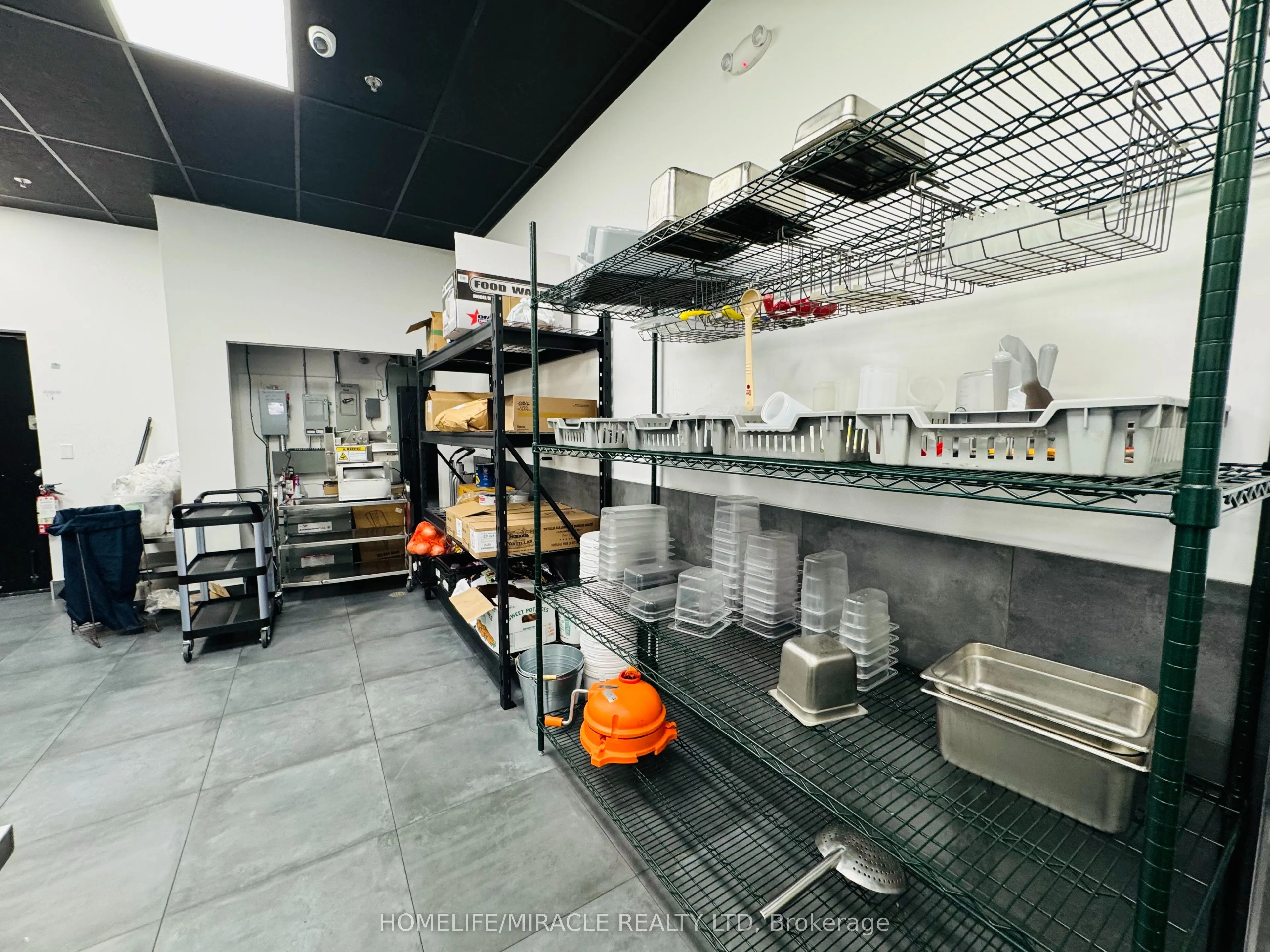 250 Bayly Street, #3