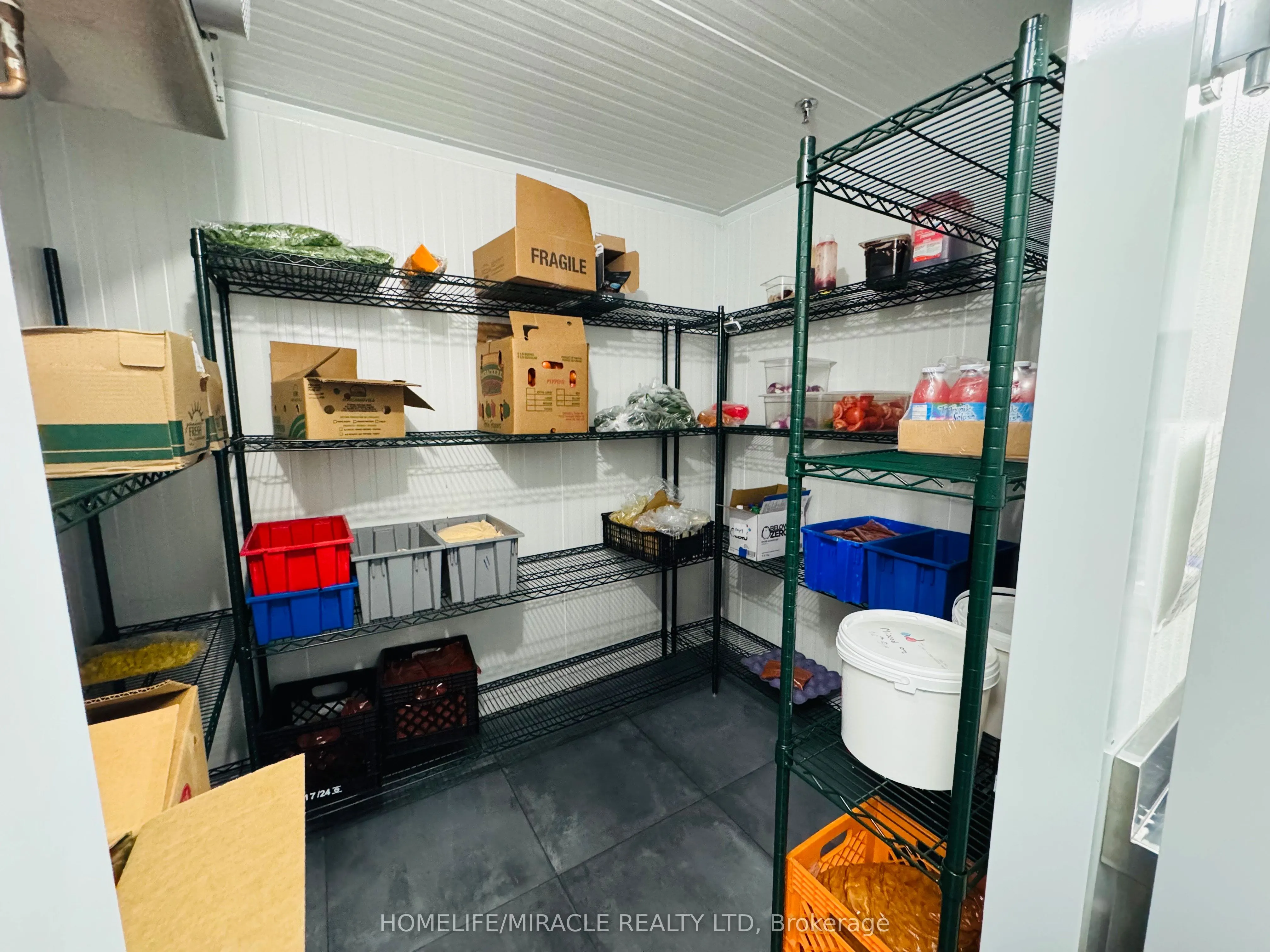 250 Bayly Street, #3