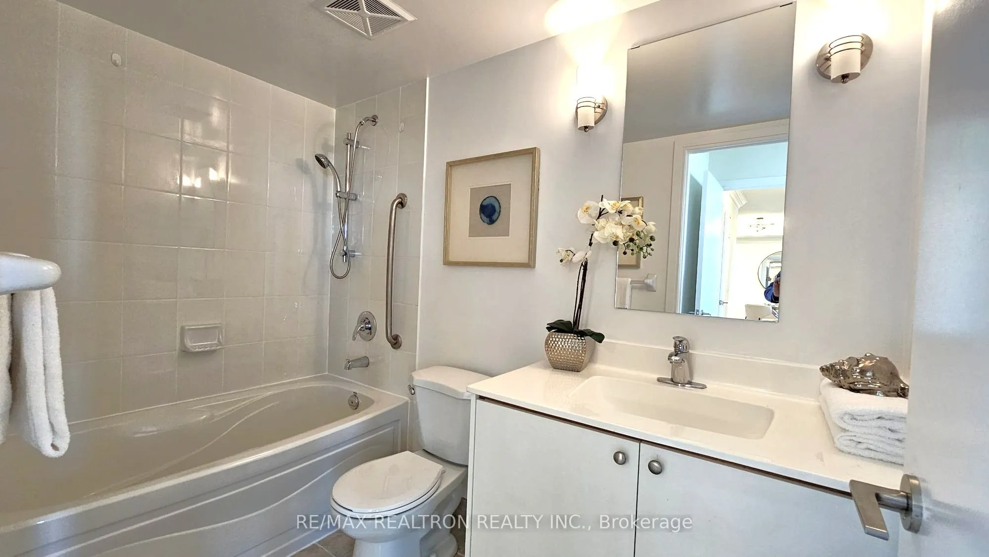 238 Bonis Avenue, #2615