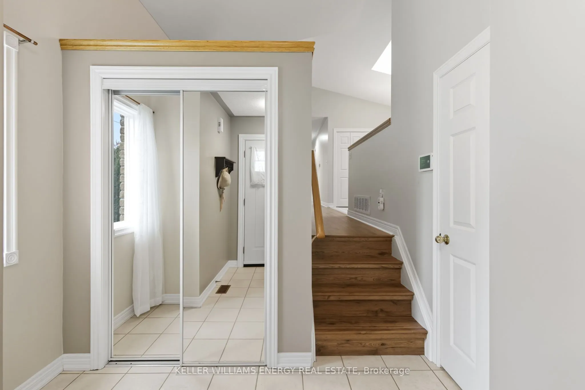 1 Daiseyfield Avenue