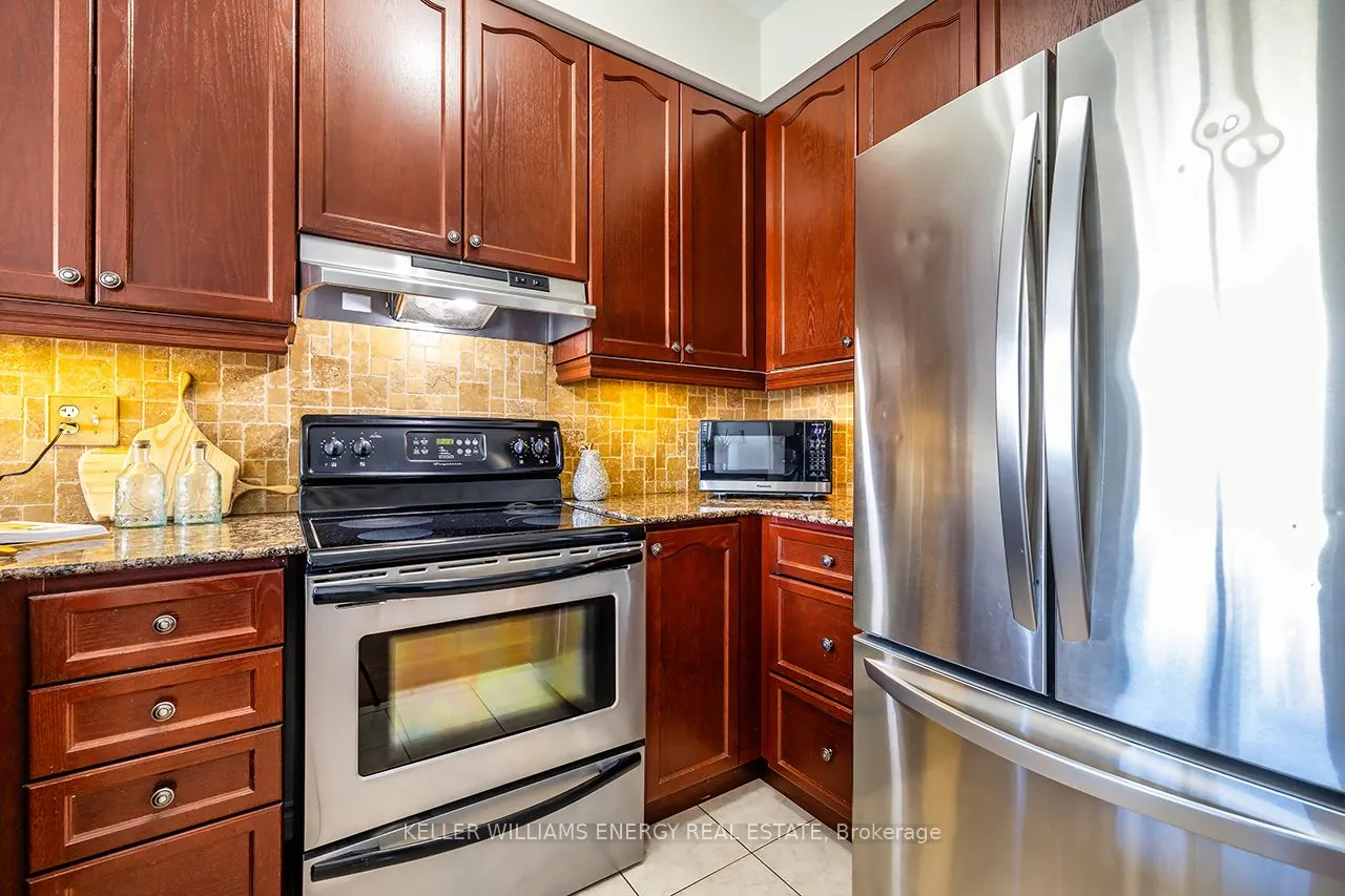 8 Bagnell Crescent