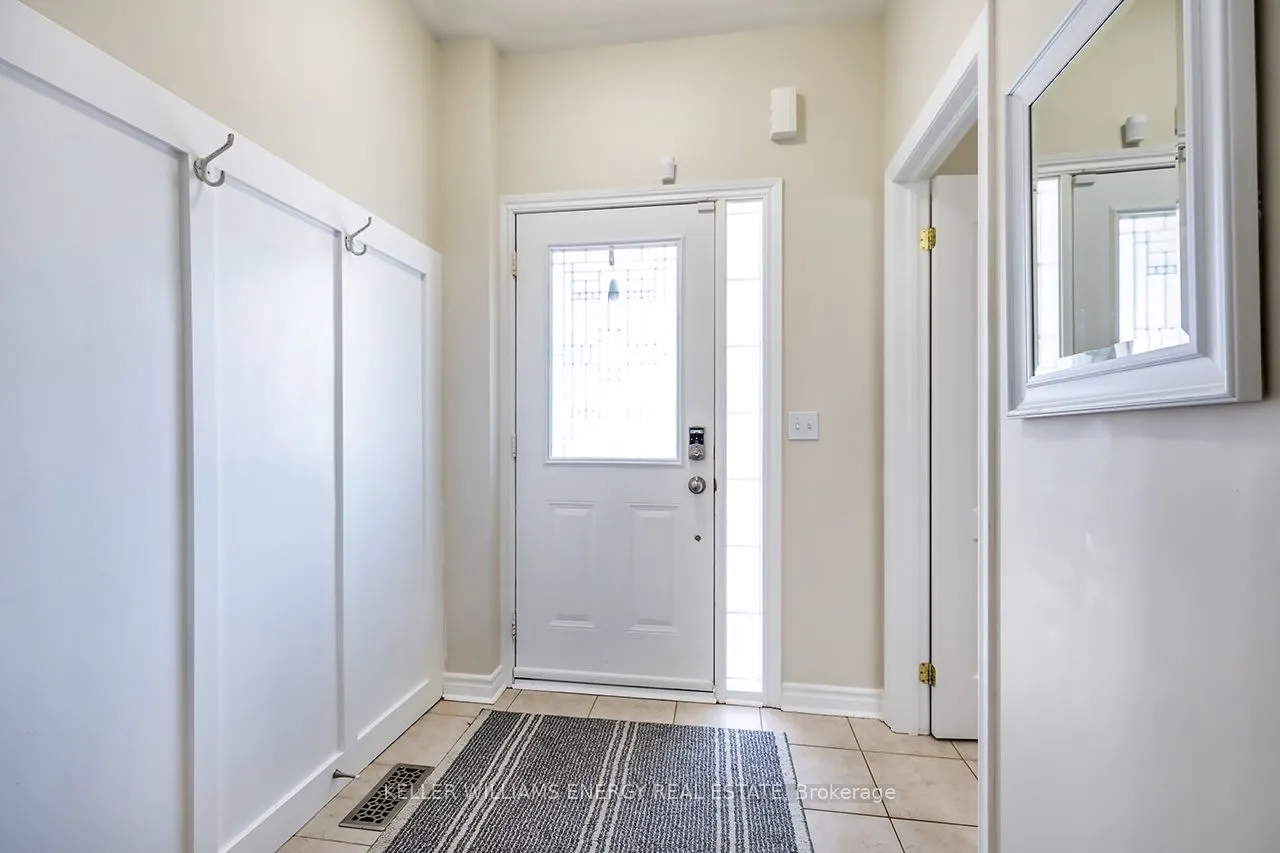 8 Bagnell Crescent
