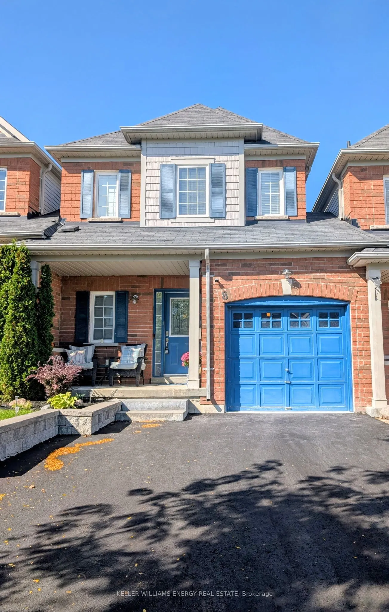 8 Bagnell Crescent