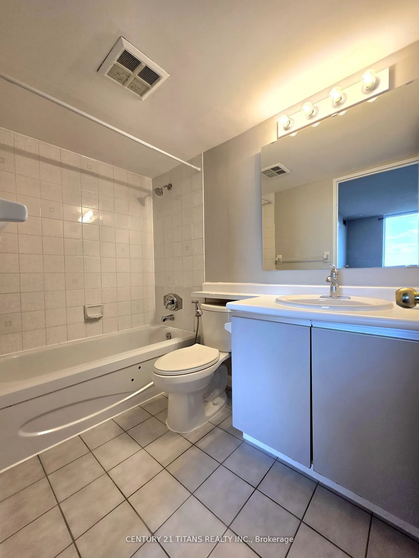 480 Mclevin Avenue, #716