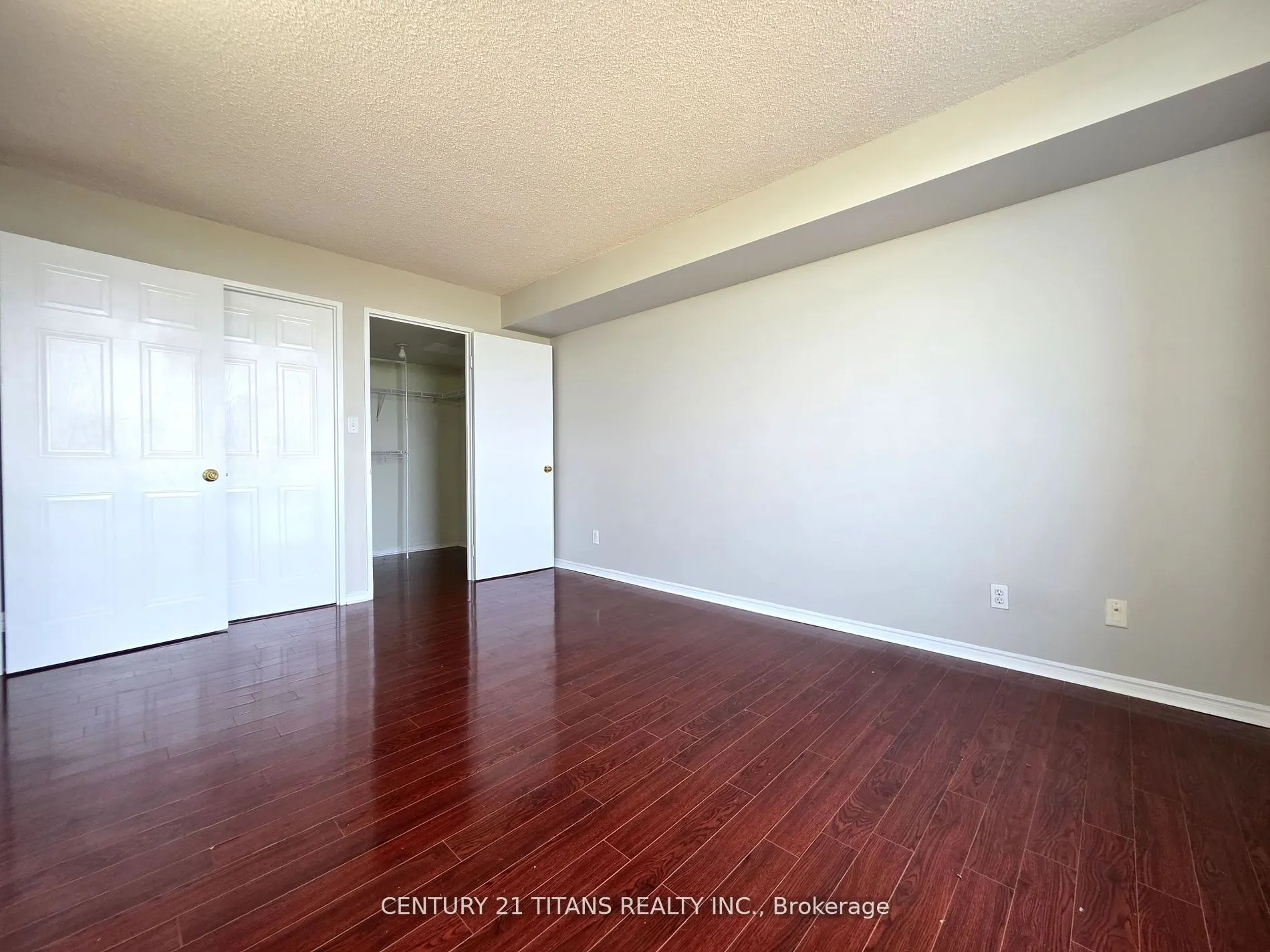 480 Mclevin Avenue, #716