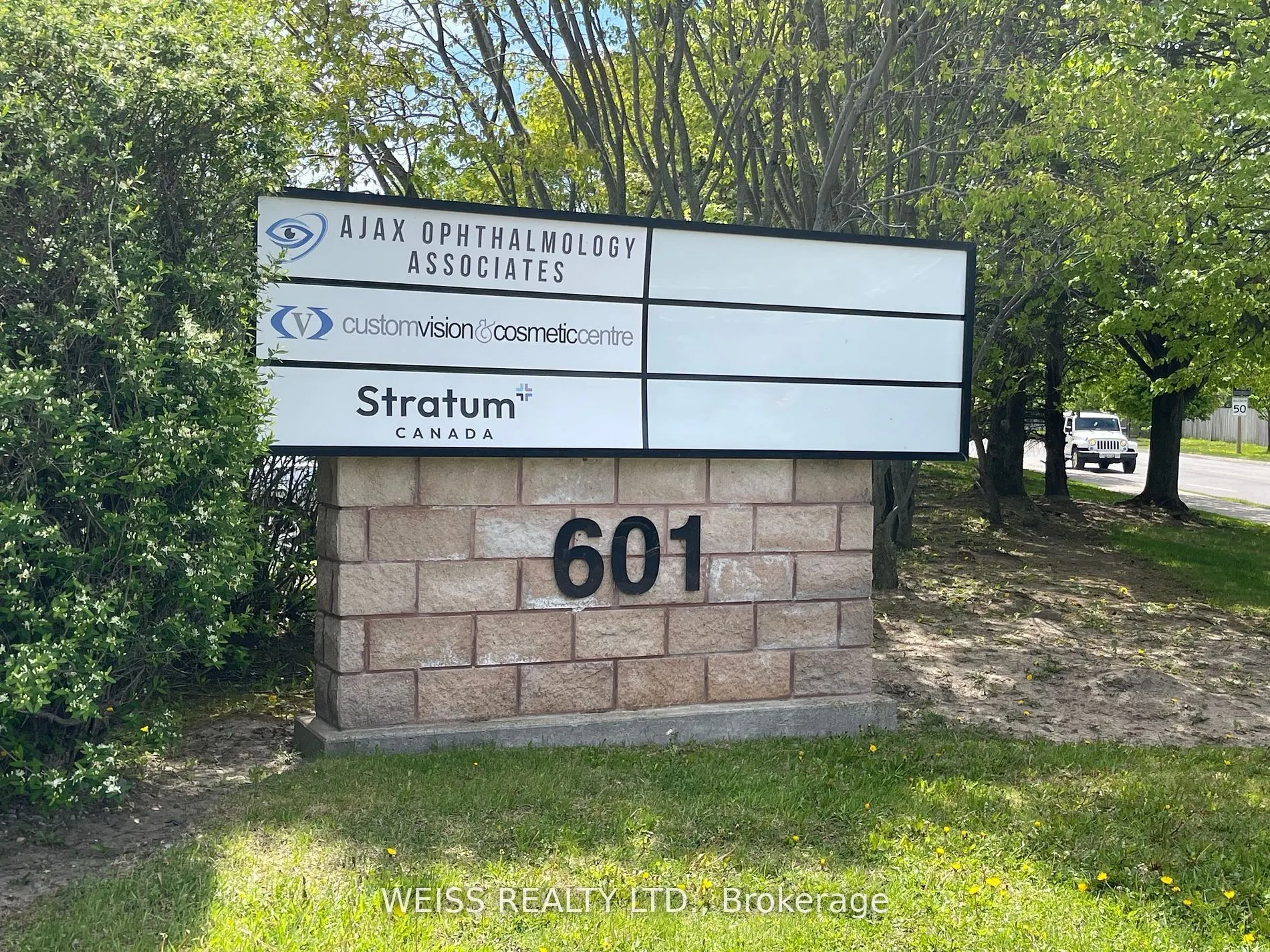 601 Westney Road S, #203