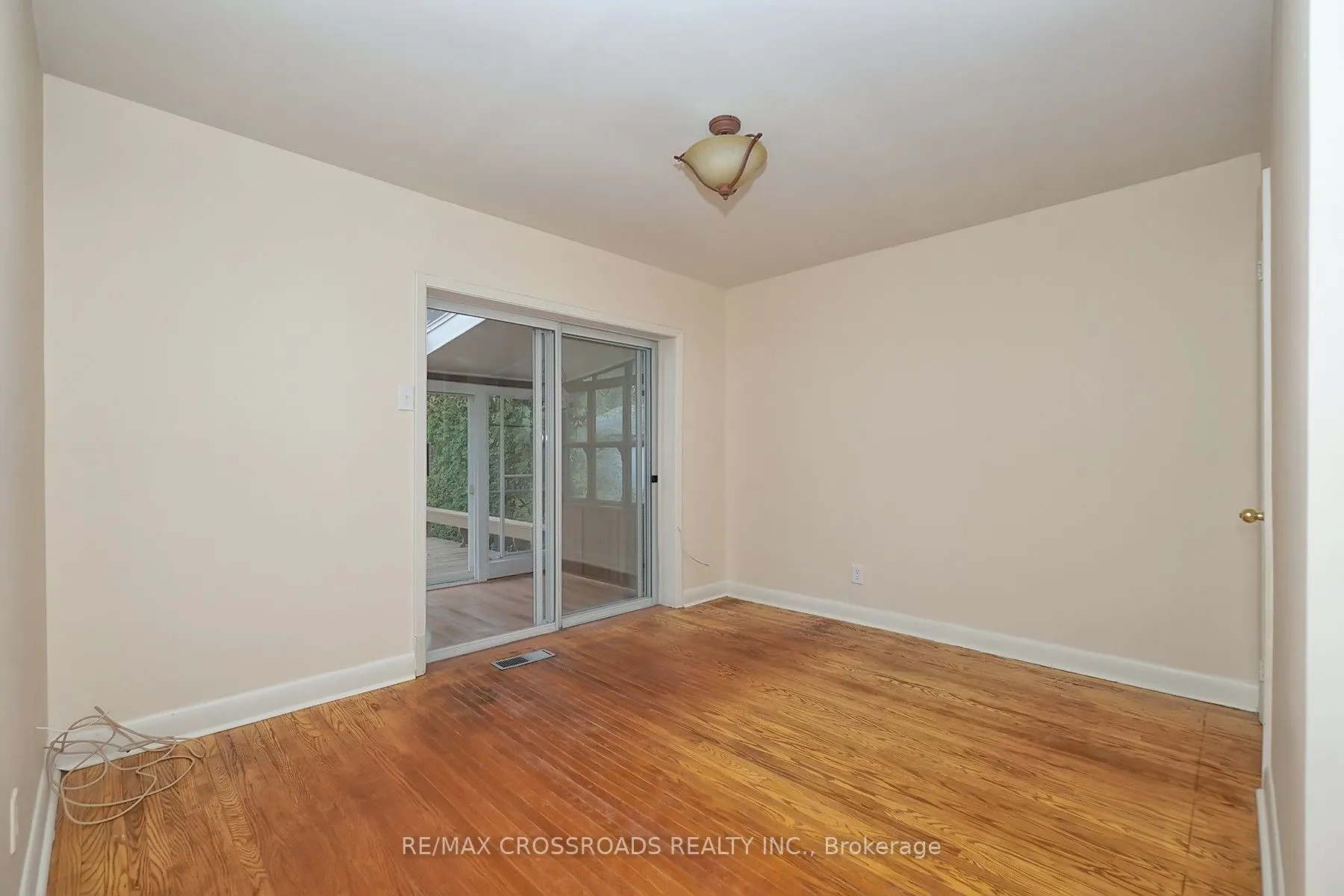 4073 Ellesmere Road, #Main floor only