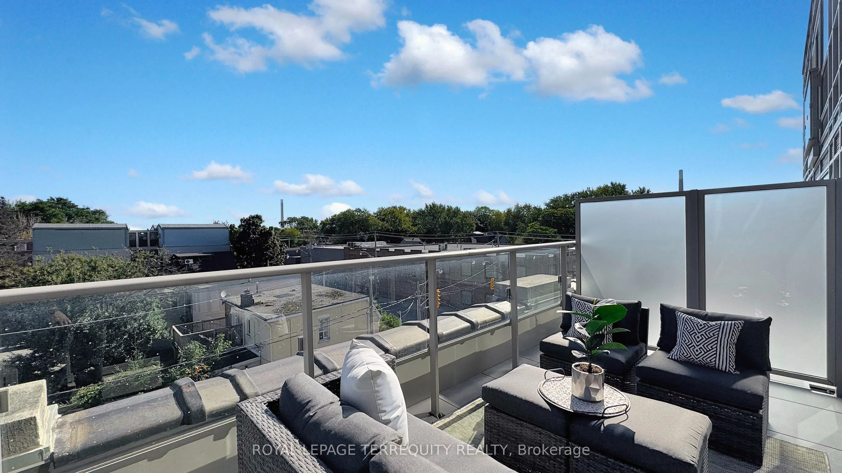 150 Logan Avenue, #447