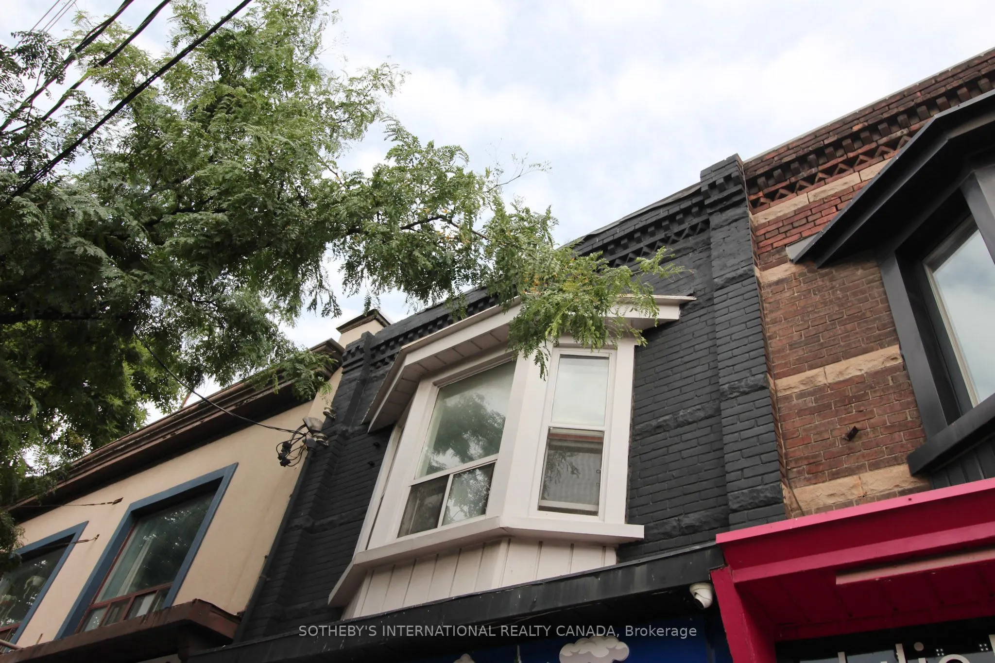 1026 Queen Street, #Upper