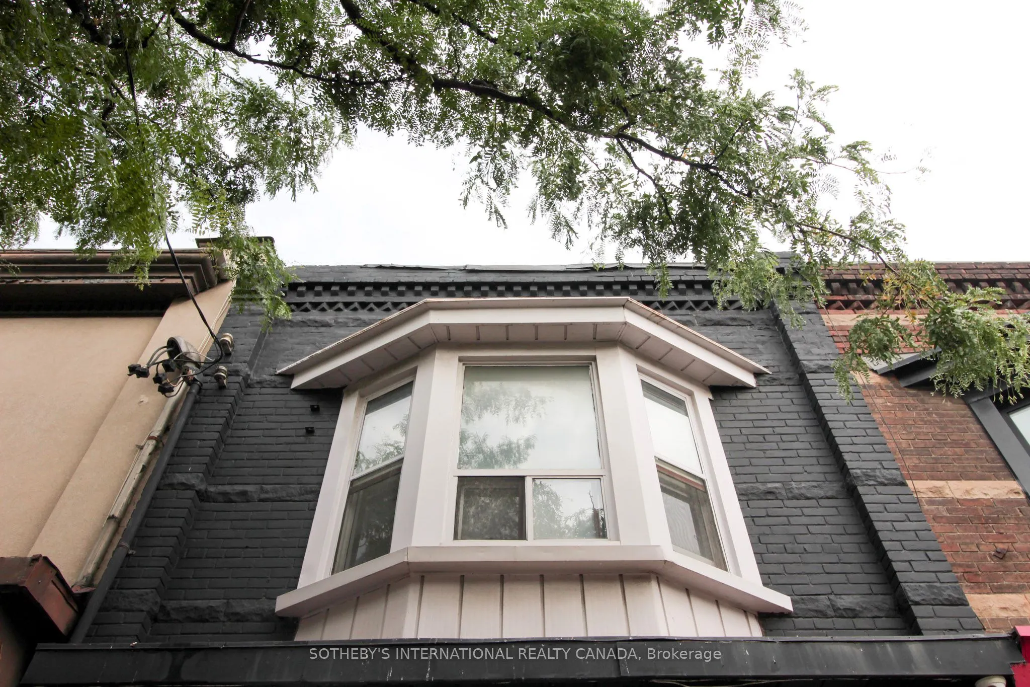 1026 Queen Street, #Upper