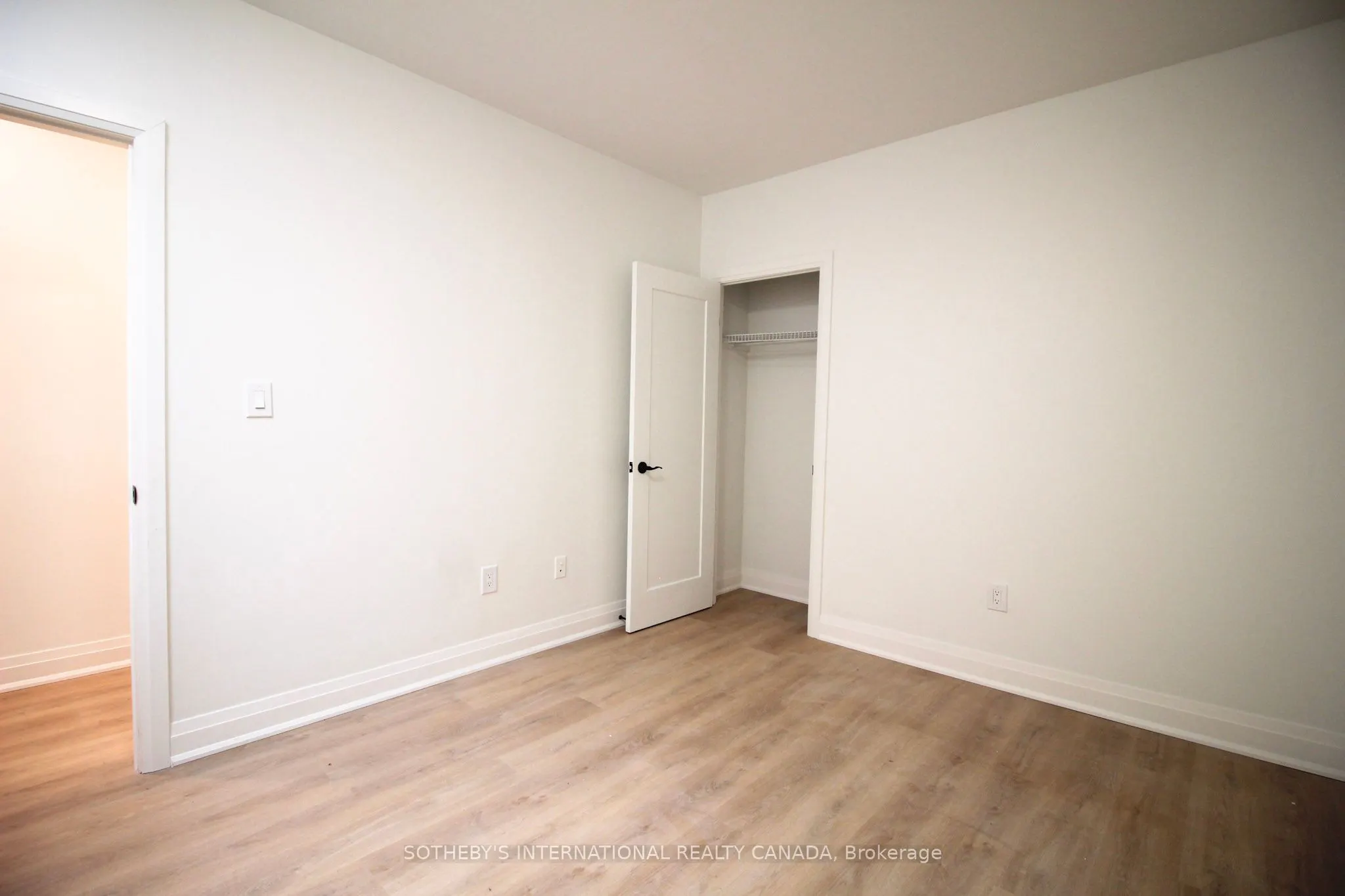 1026 Queen Street, #Upper