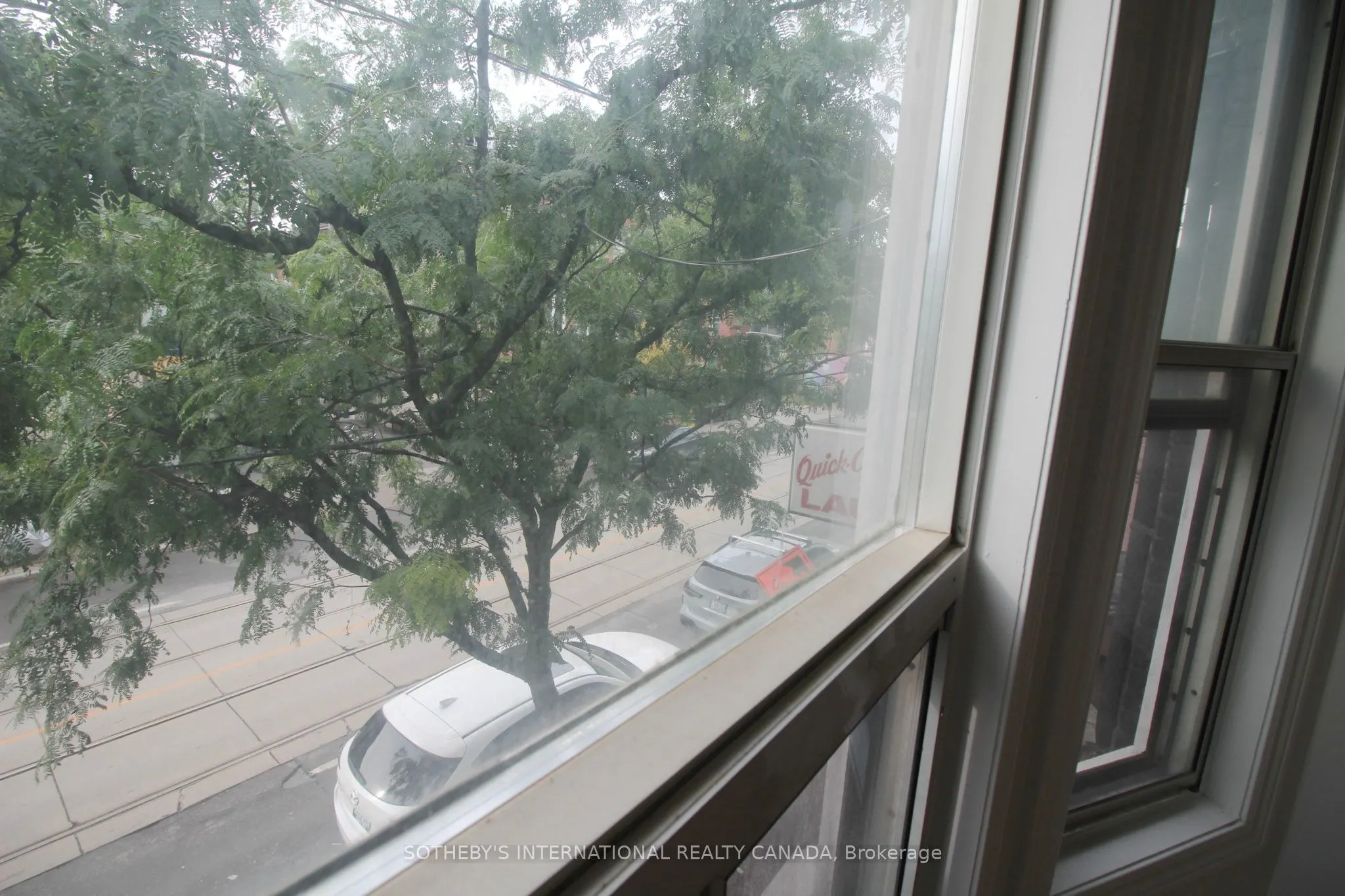 1026 Queen Street, #Upper