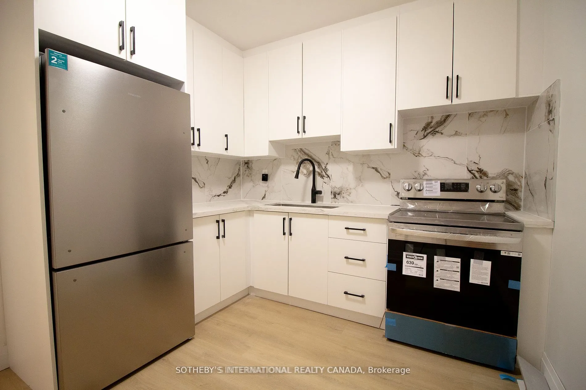 1026 Queen Street, #Upper