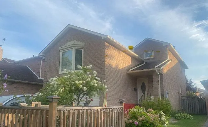 8 Ryecliffe Court