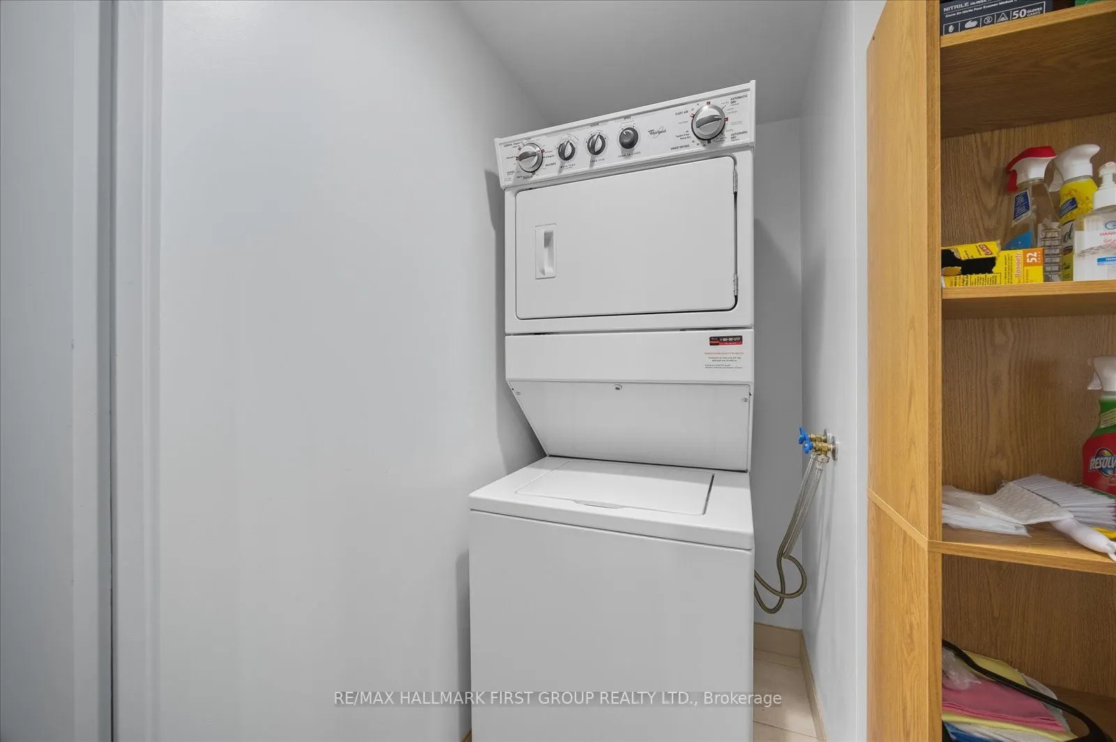 238 Bonis Avenue, #1015