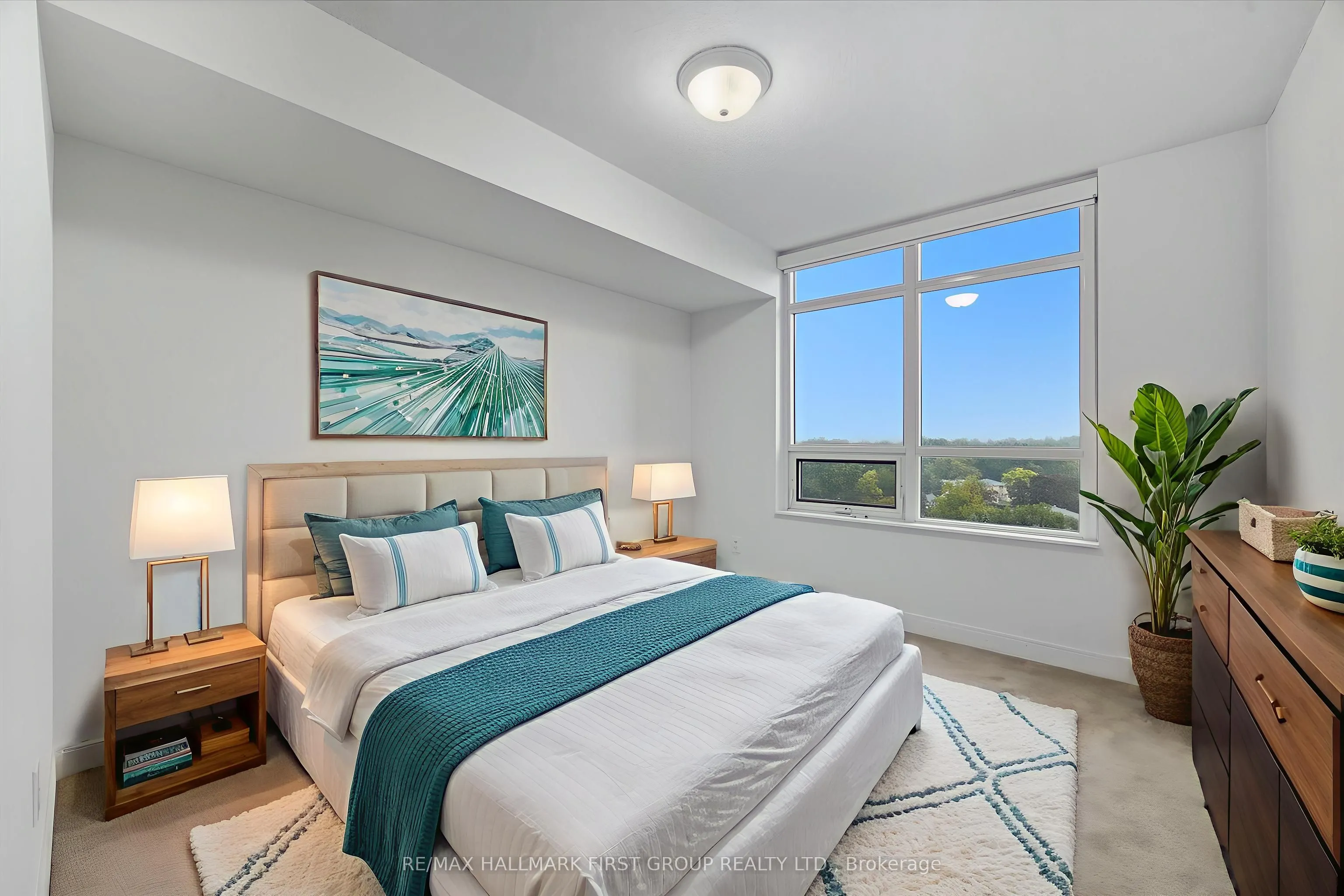 238 Bonis Avenue, #1015