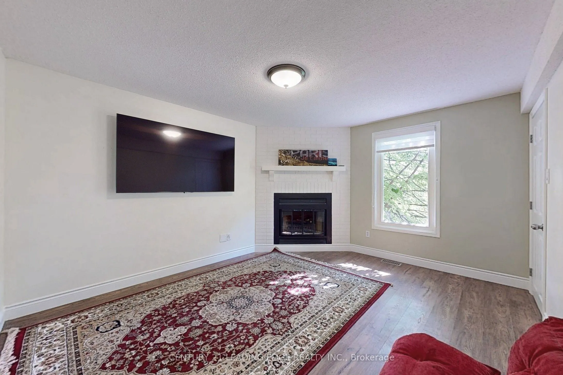 61 Garden Street NE, #Middle Level