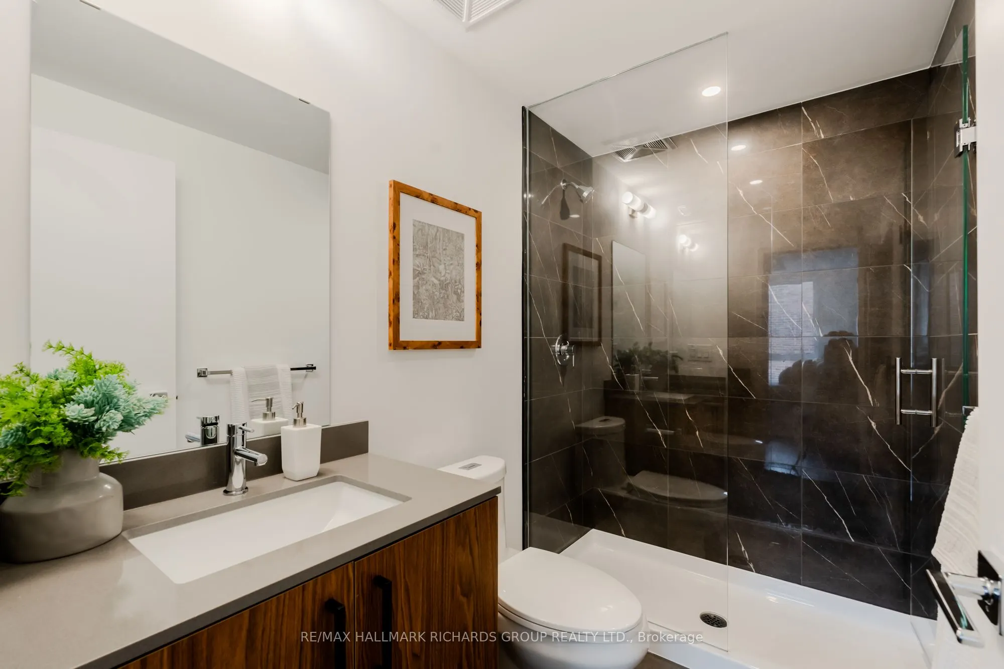 35 Birchcliff Avenue, #42