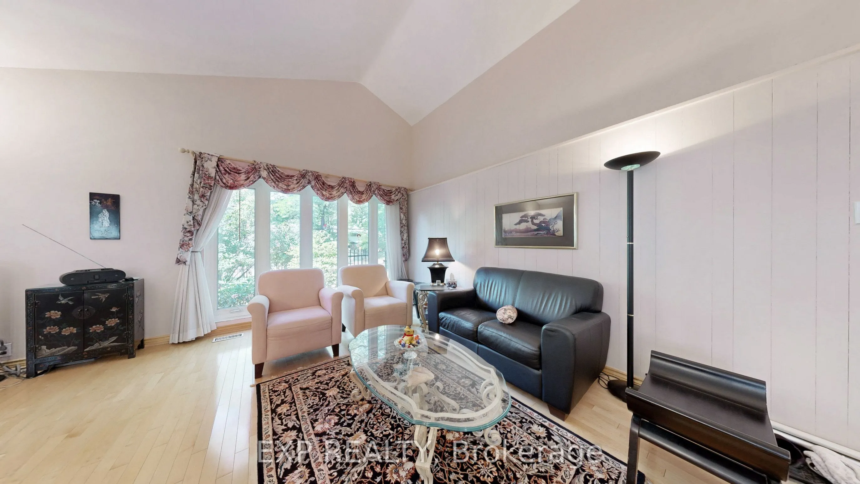 6 Abbottswood Road