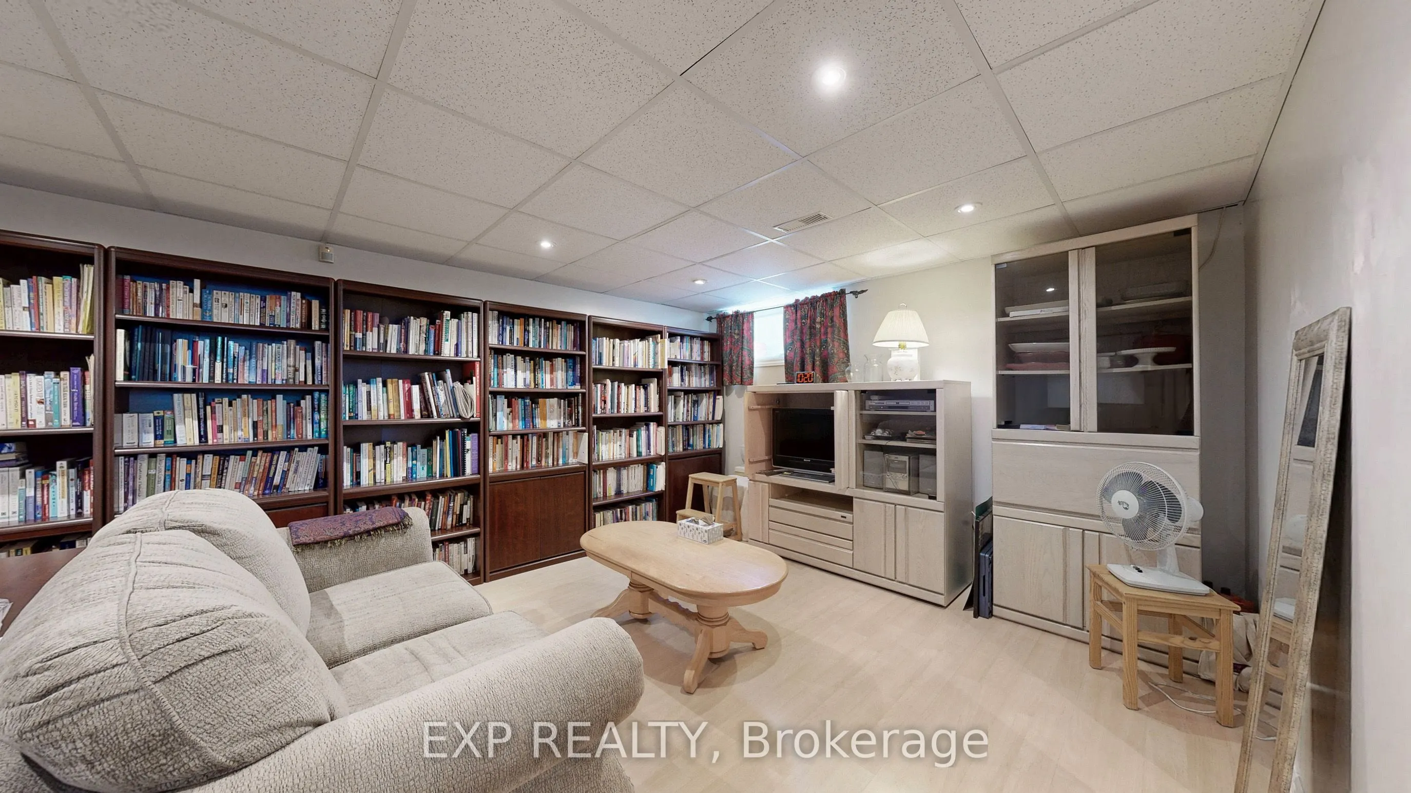 6 Abbottswood Road
