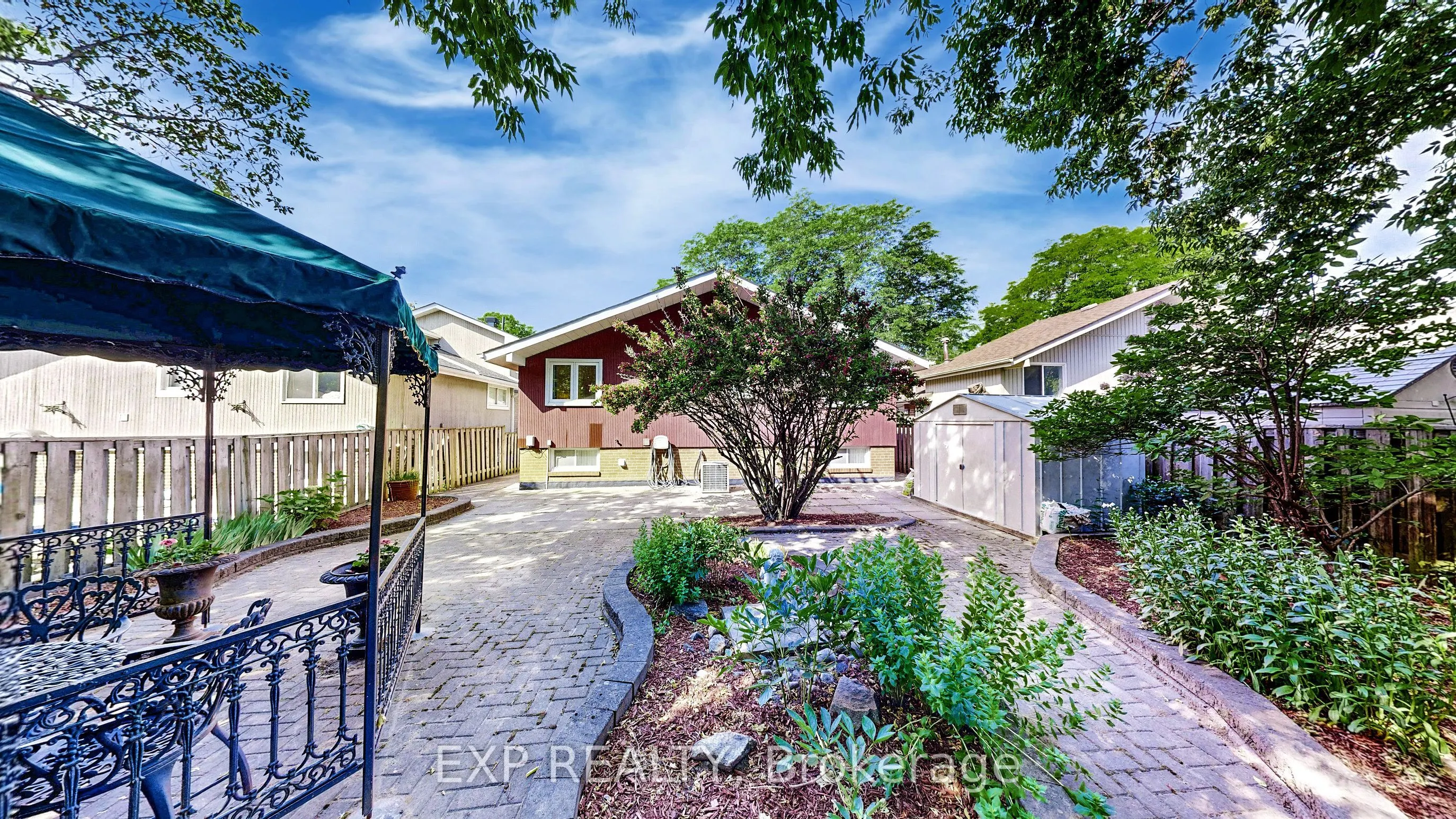 6 Abbottswood Road