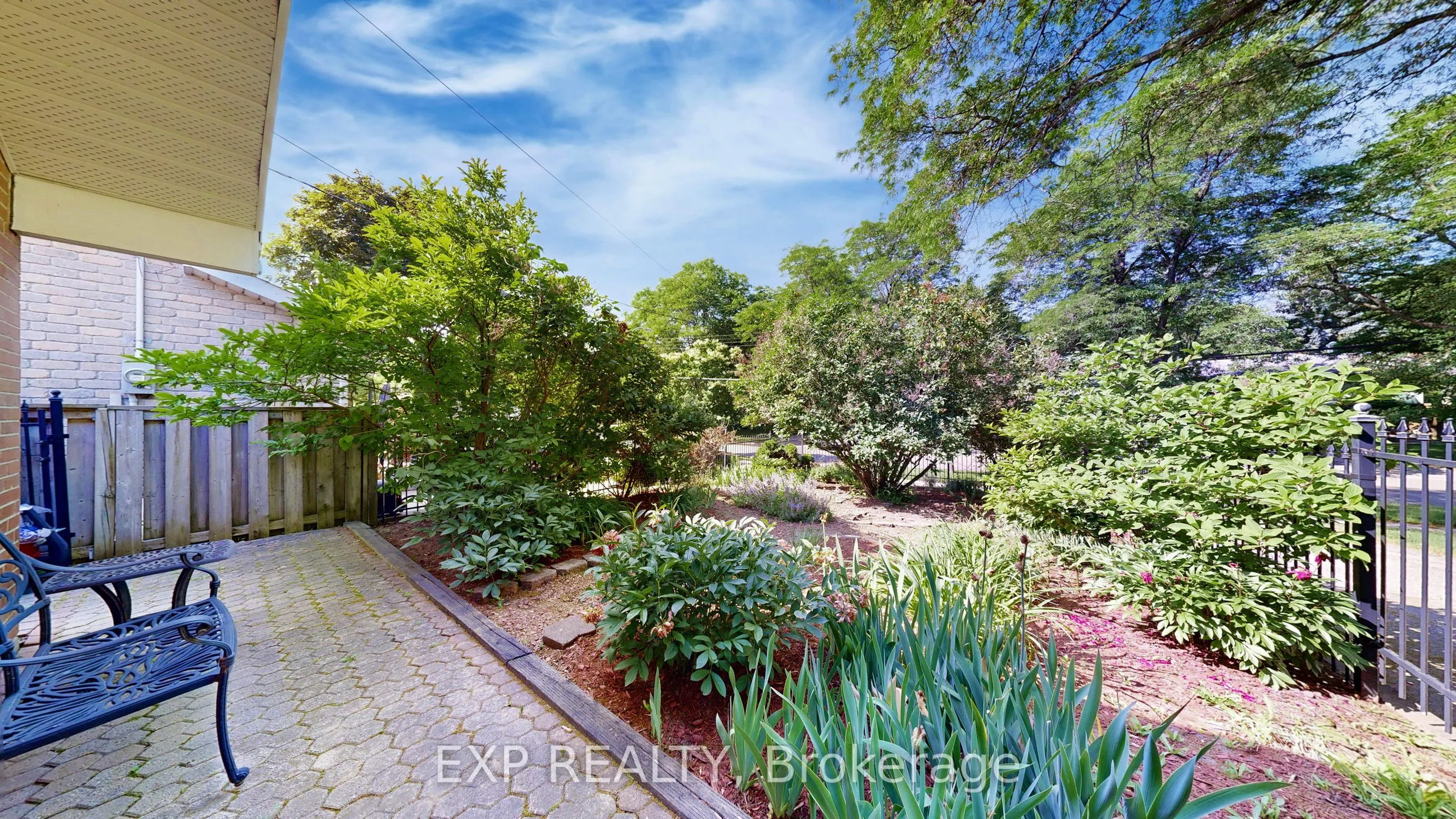 6 Abbottswood Road