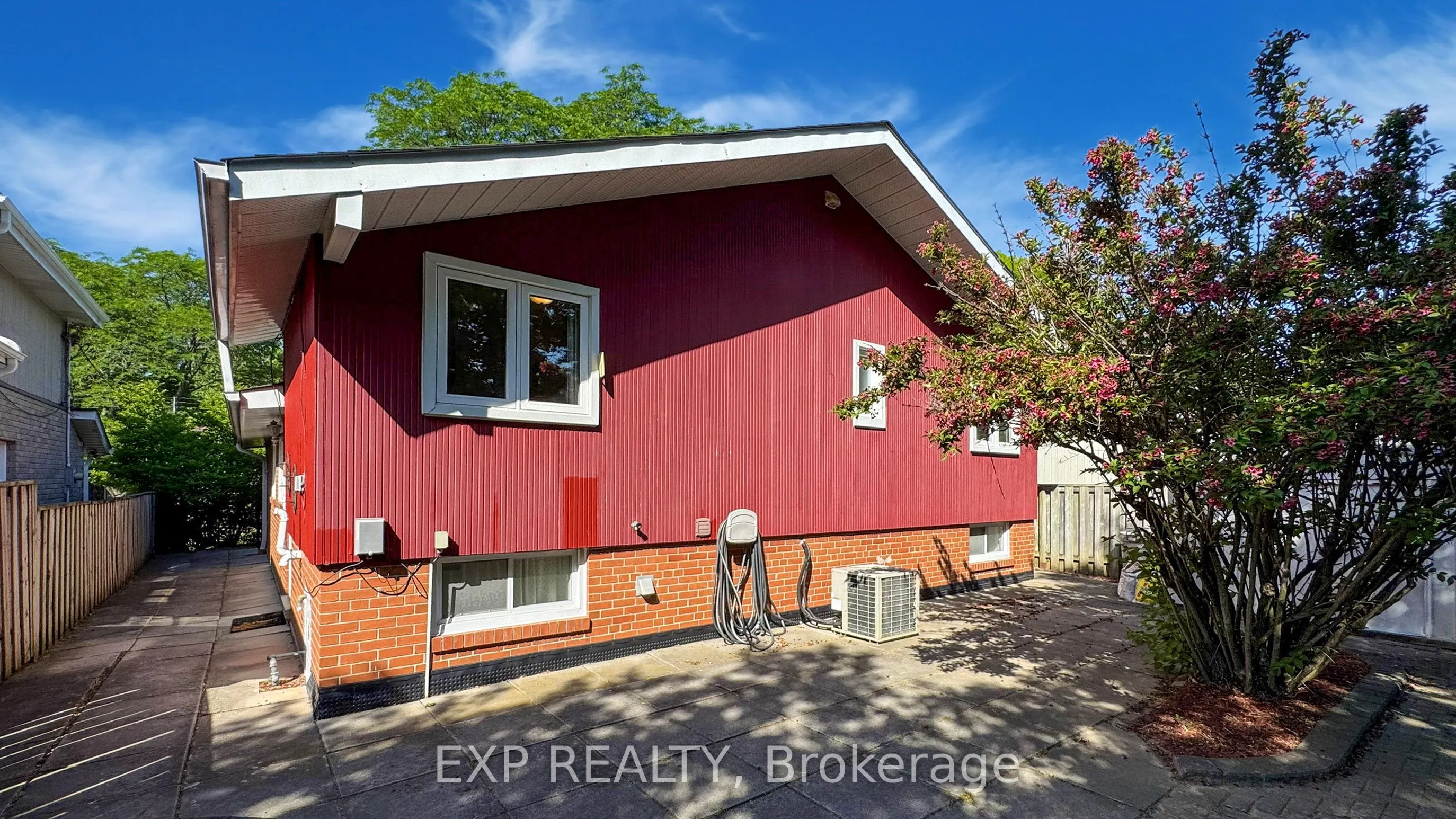 6 Abbottswood Road