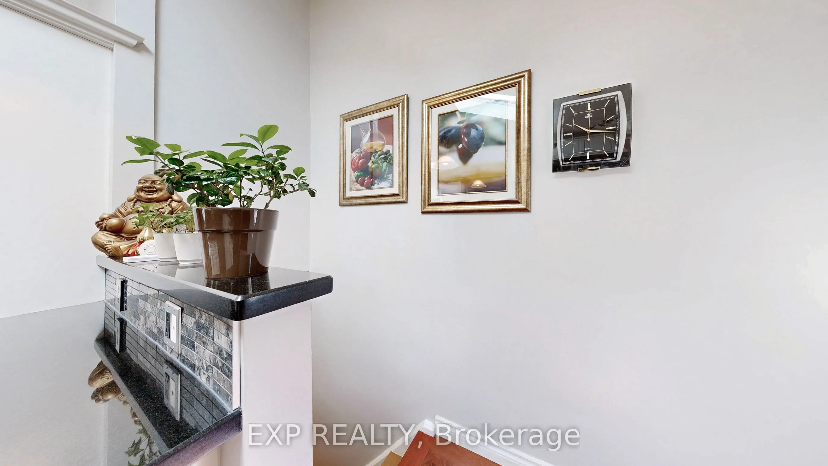 6 Abbottswood Road