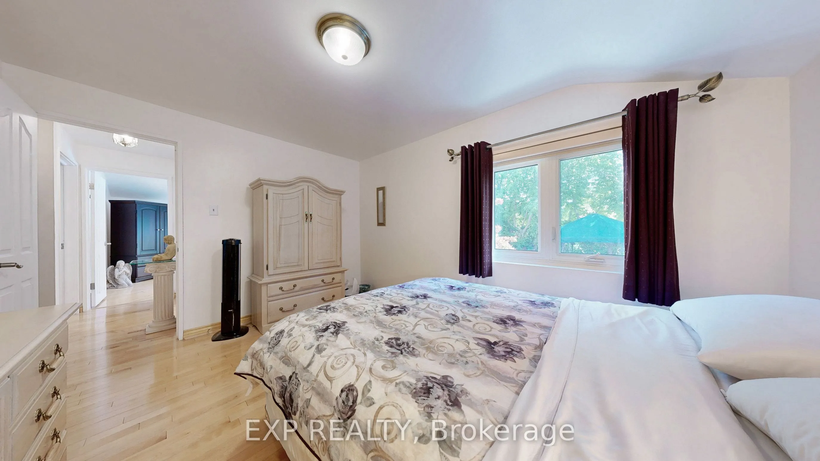 6 Abbottswood Road