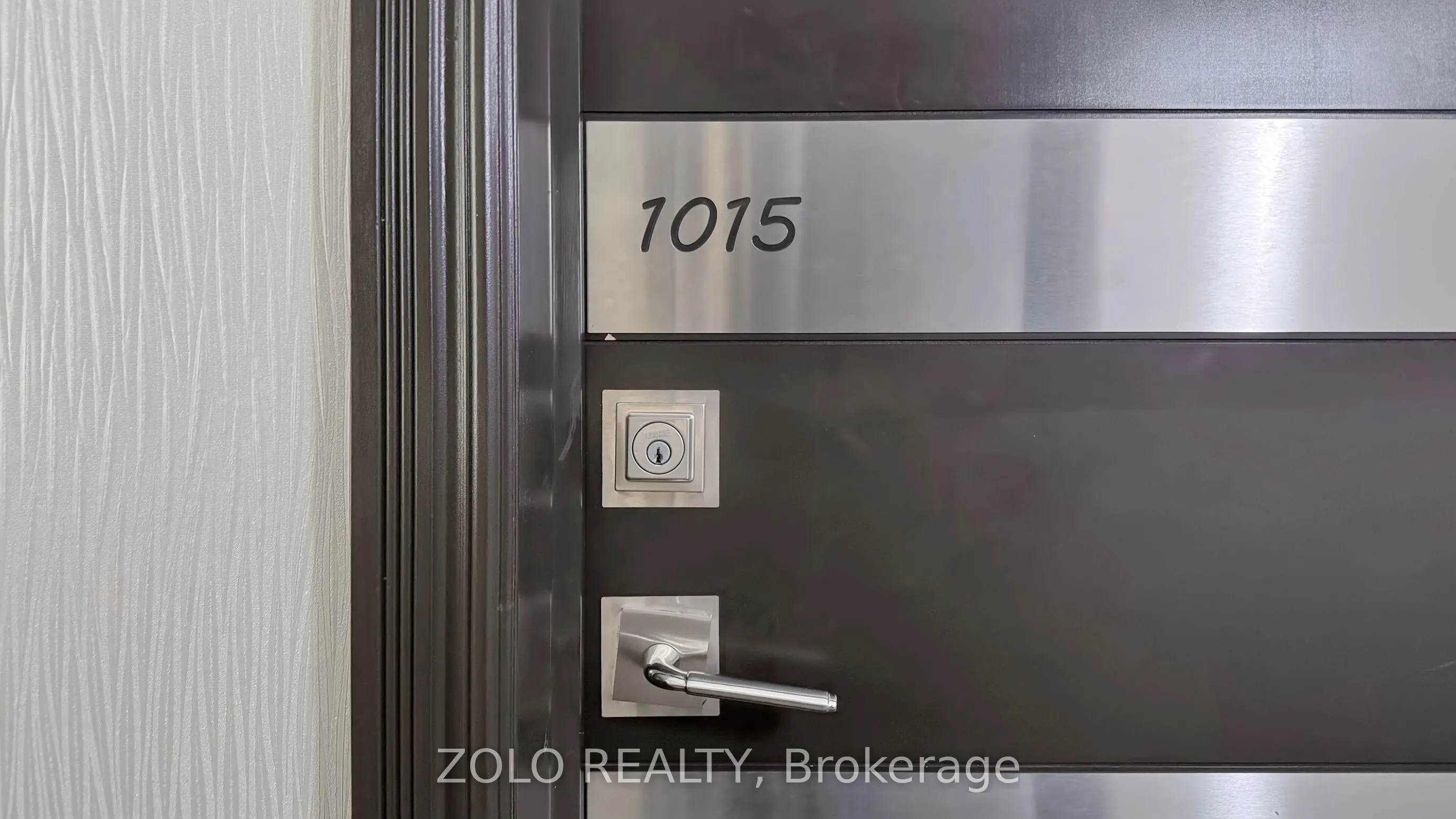 2 Glamorgan Avenue, #1015