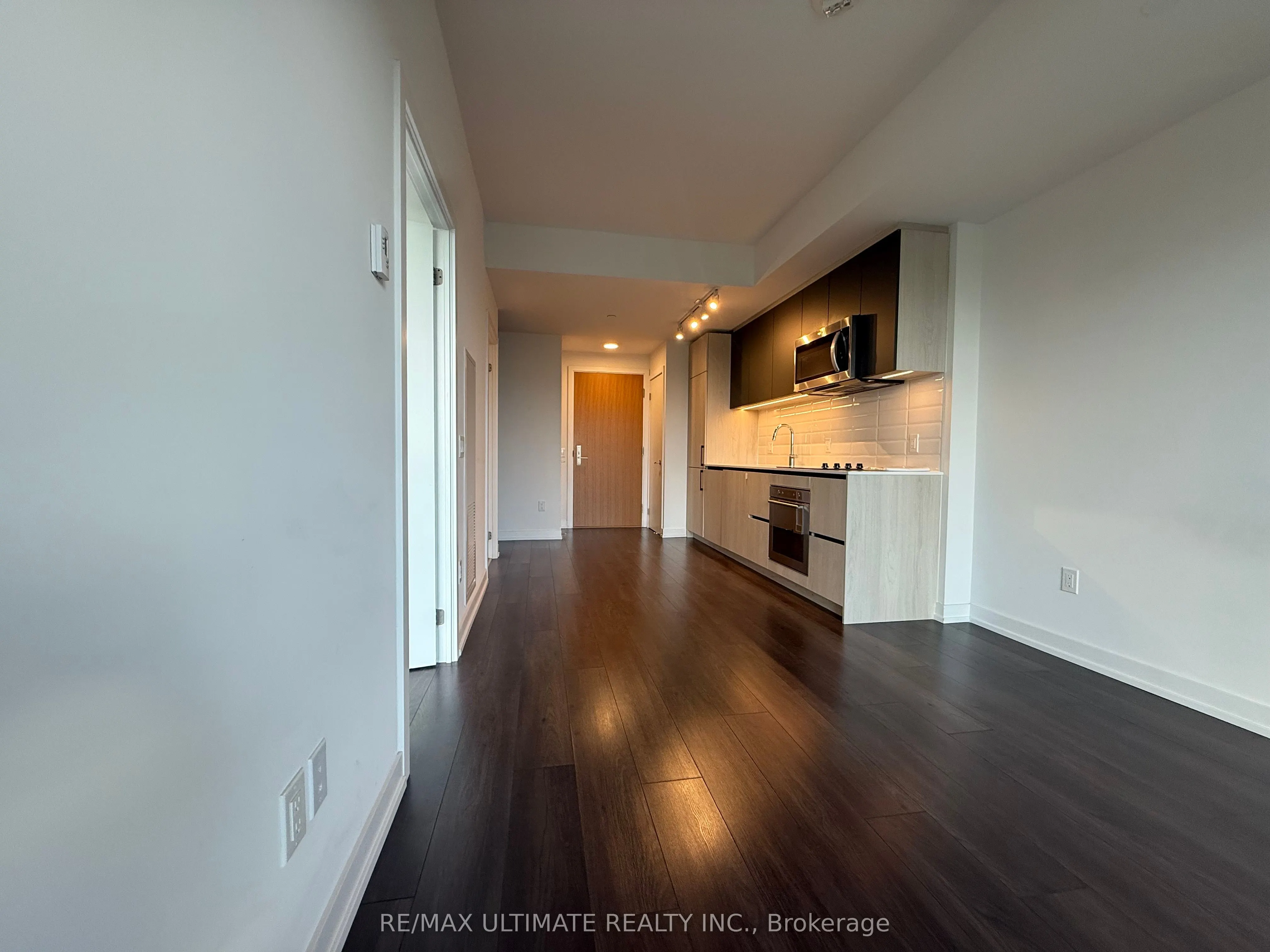 150 logan Avenue, #605
