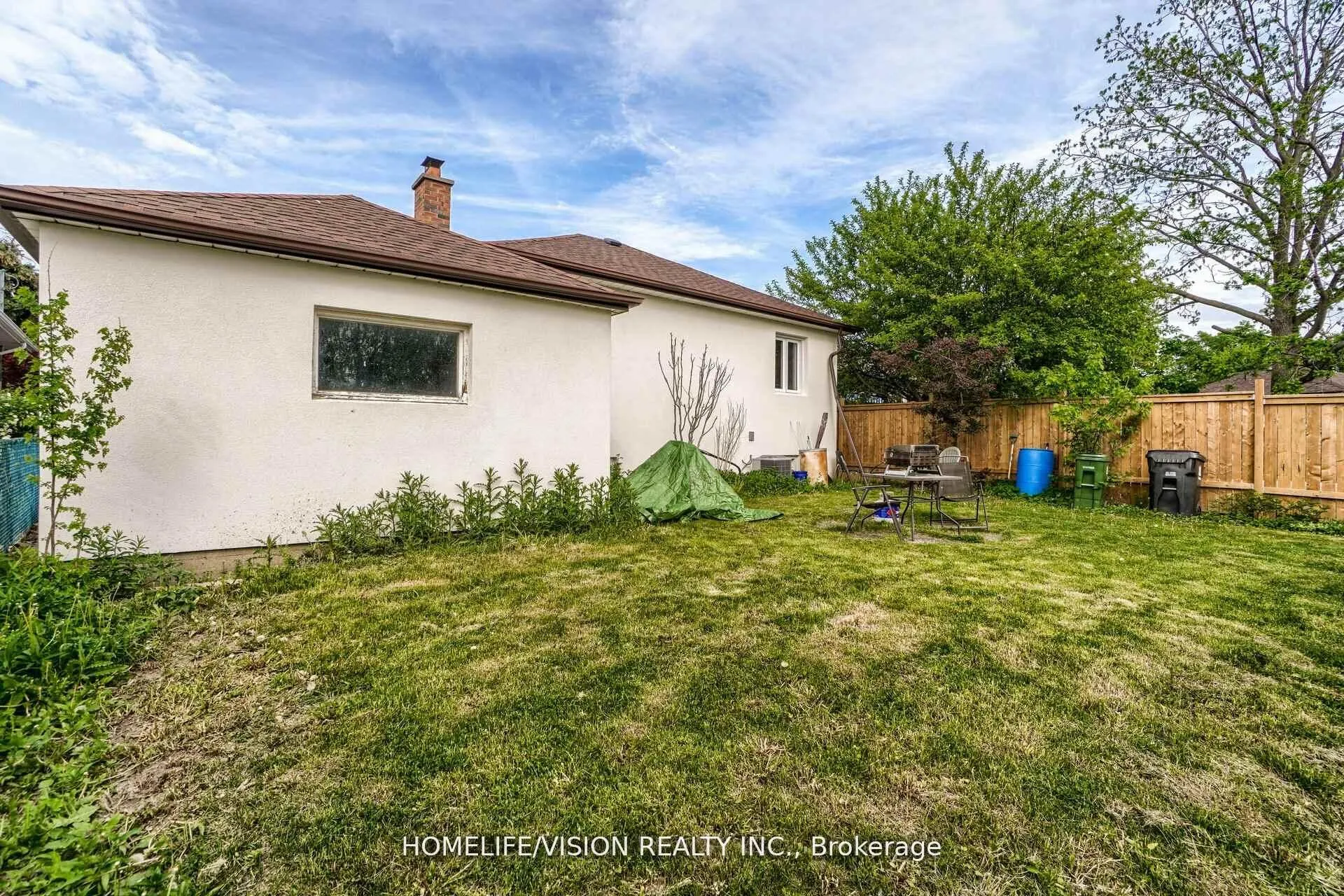 44 Armitage Drive