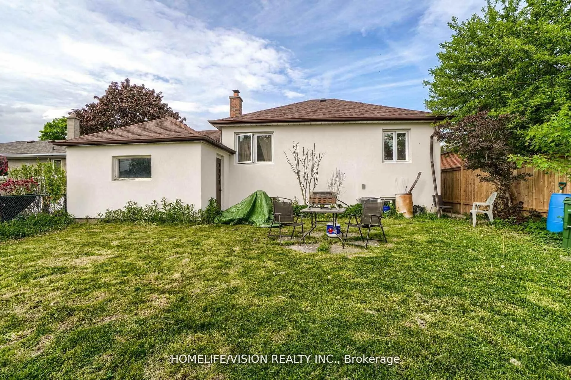 44 Armitage Drive
