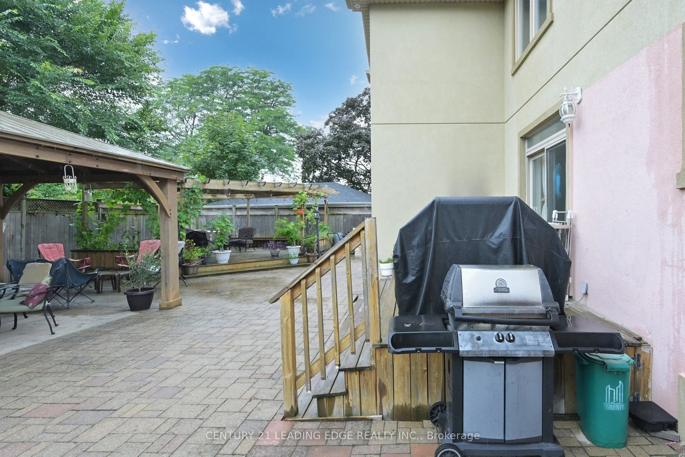 11 Bellvare Crescent