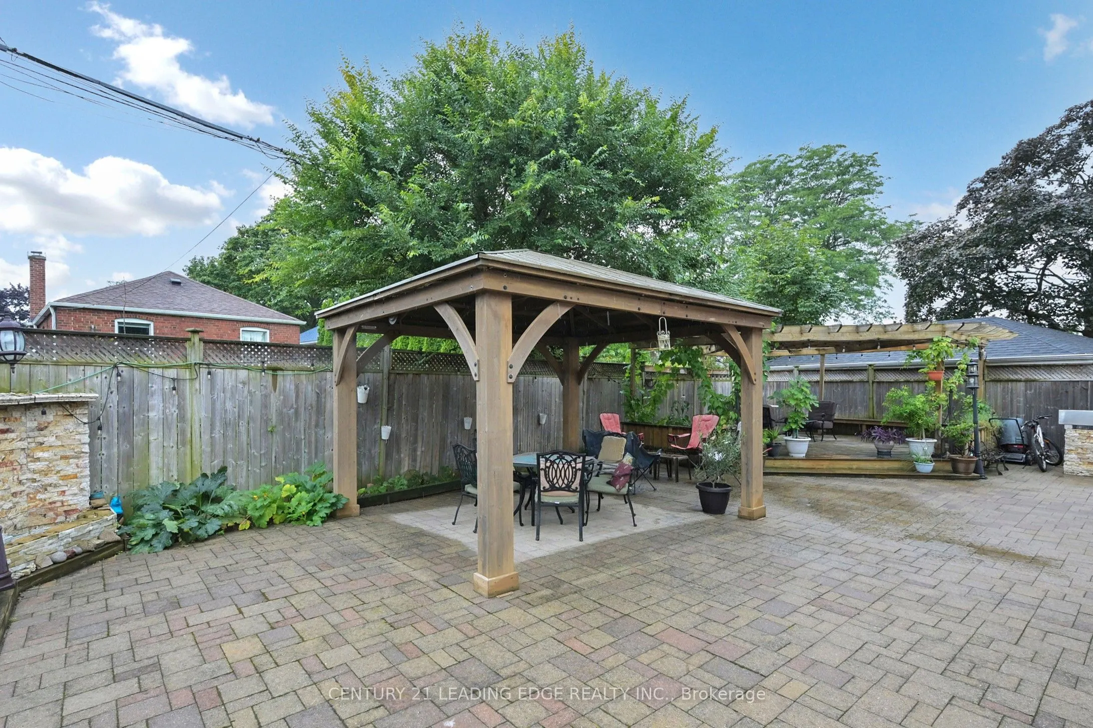 11 Bellvare Crescent