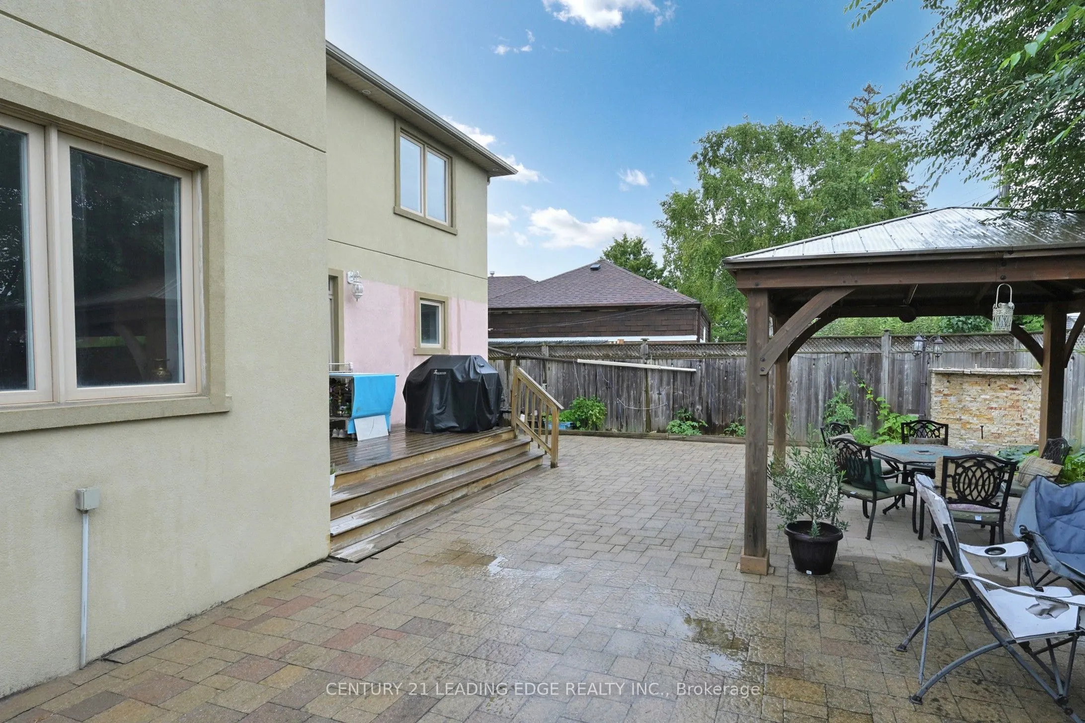 11 Bellvare Crescent